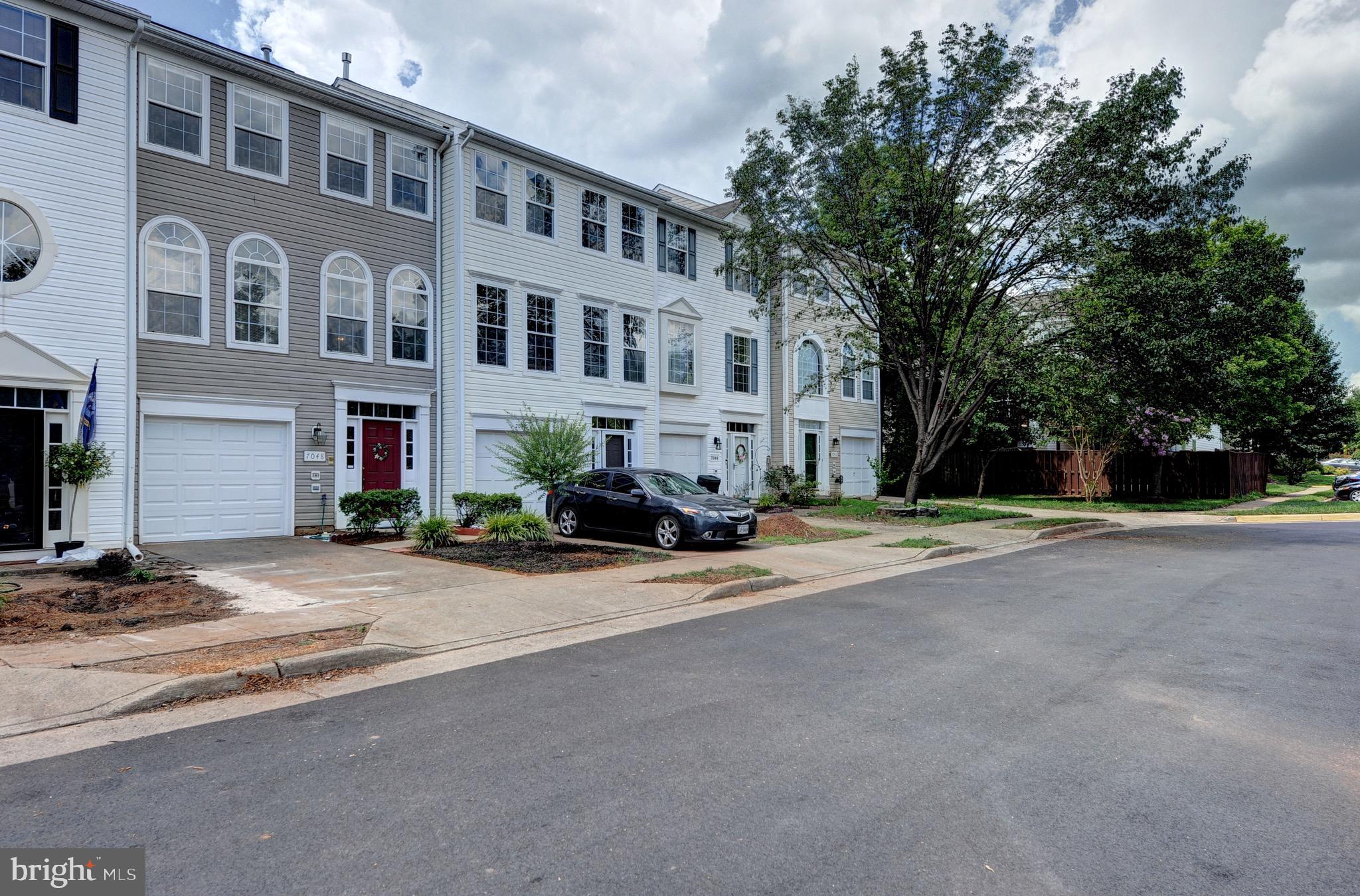 GREENHILL CROSSING - Residential