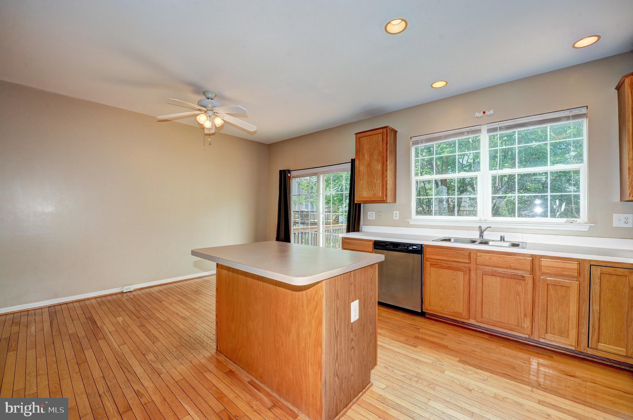 GREENHILL CROSSING - Residential