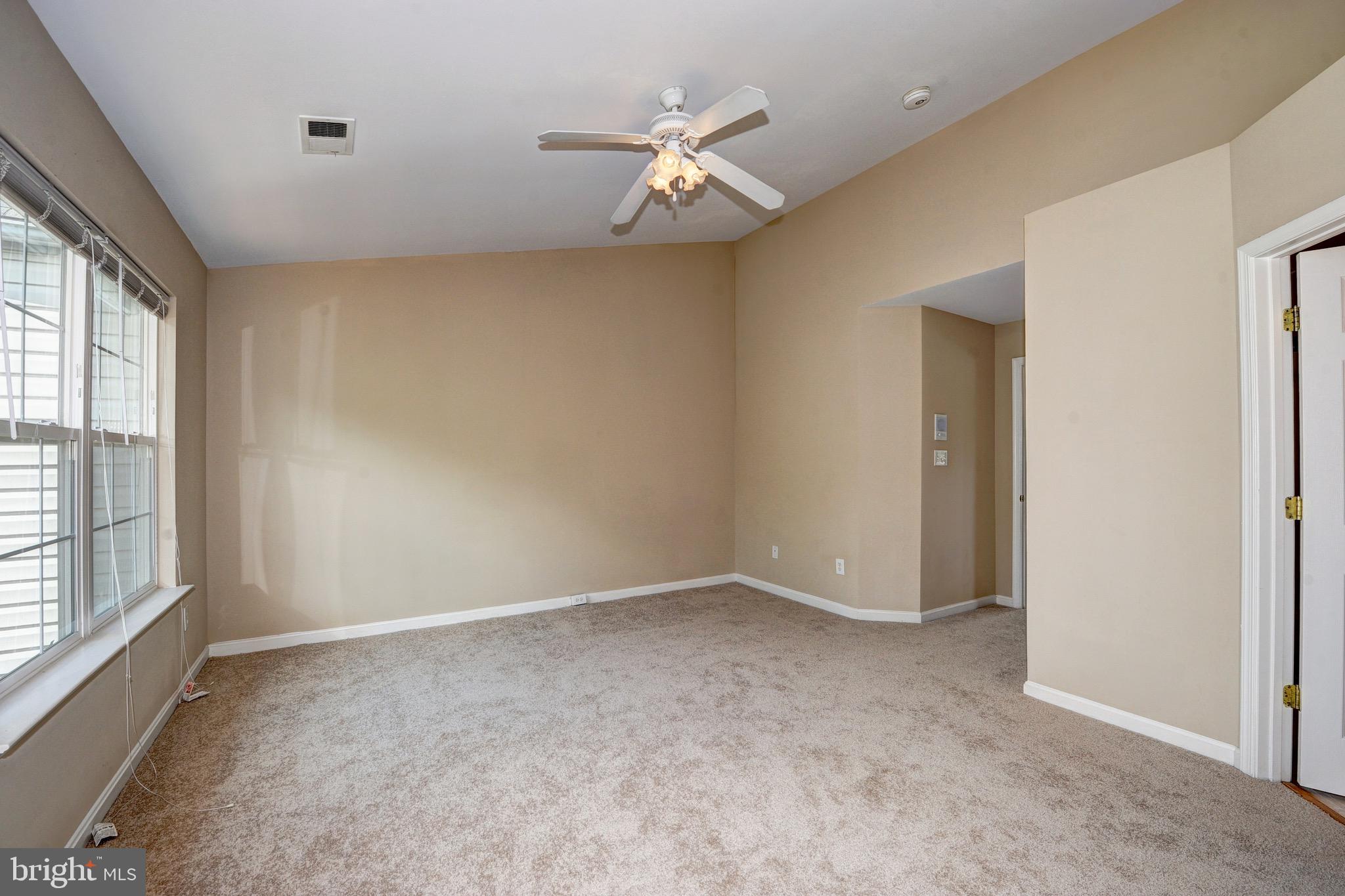 GREENHILL CROSSING - Residential