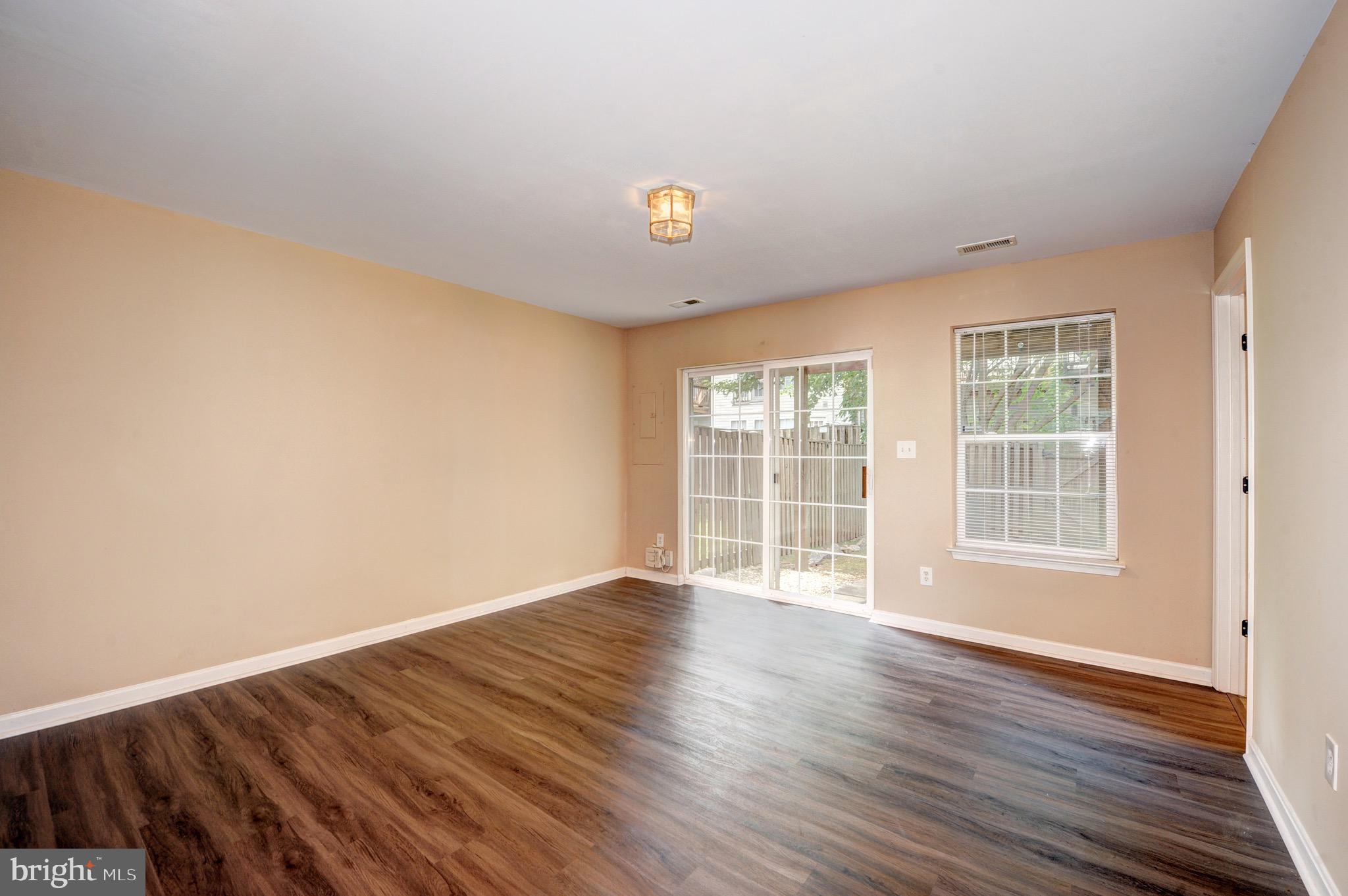 GREENHILL CROSSING - Residential