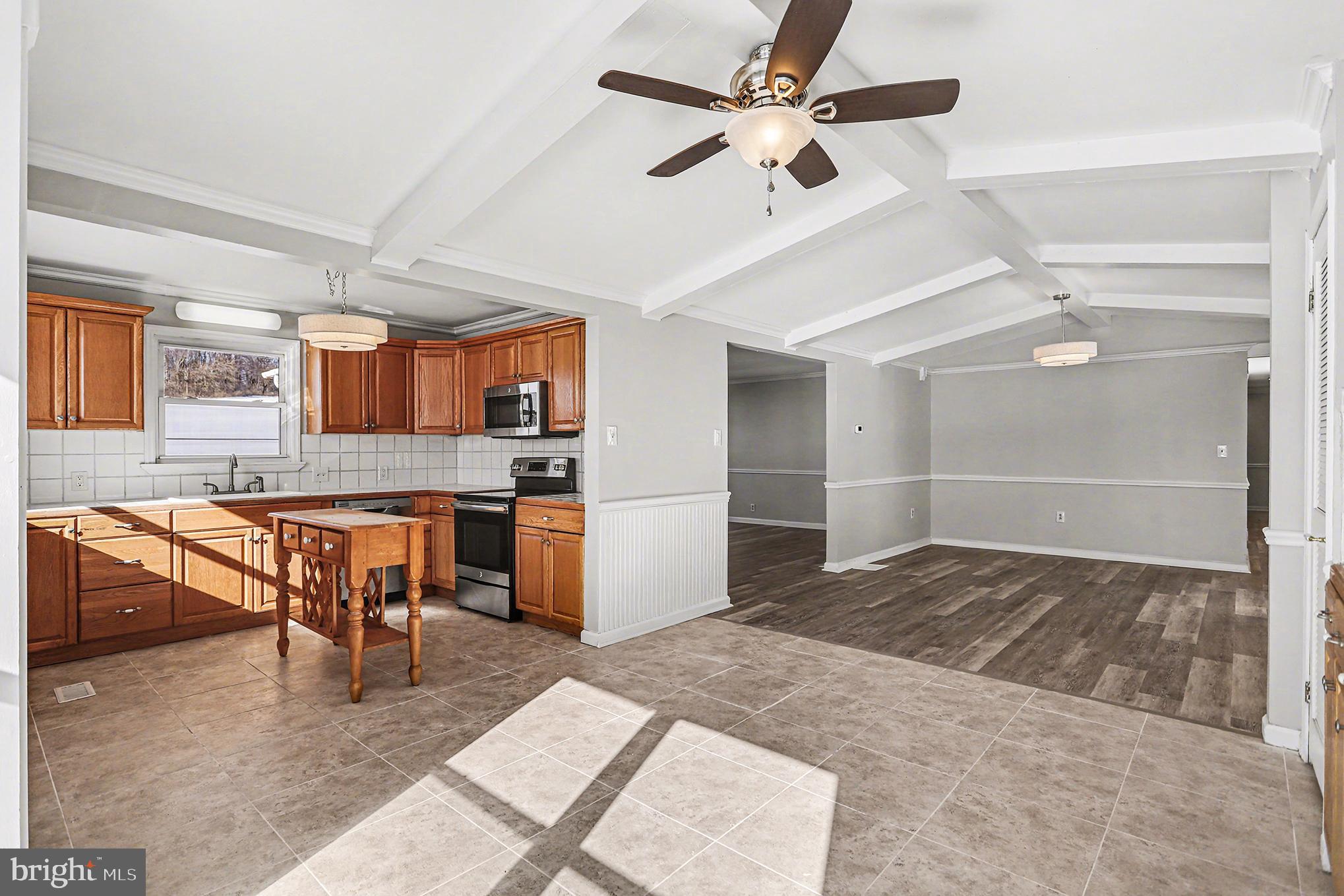 YORK NEW SALEM - Residential