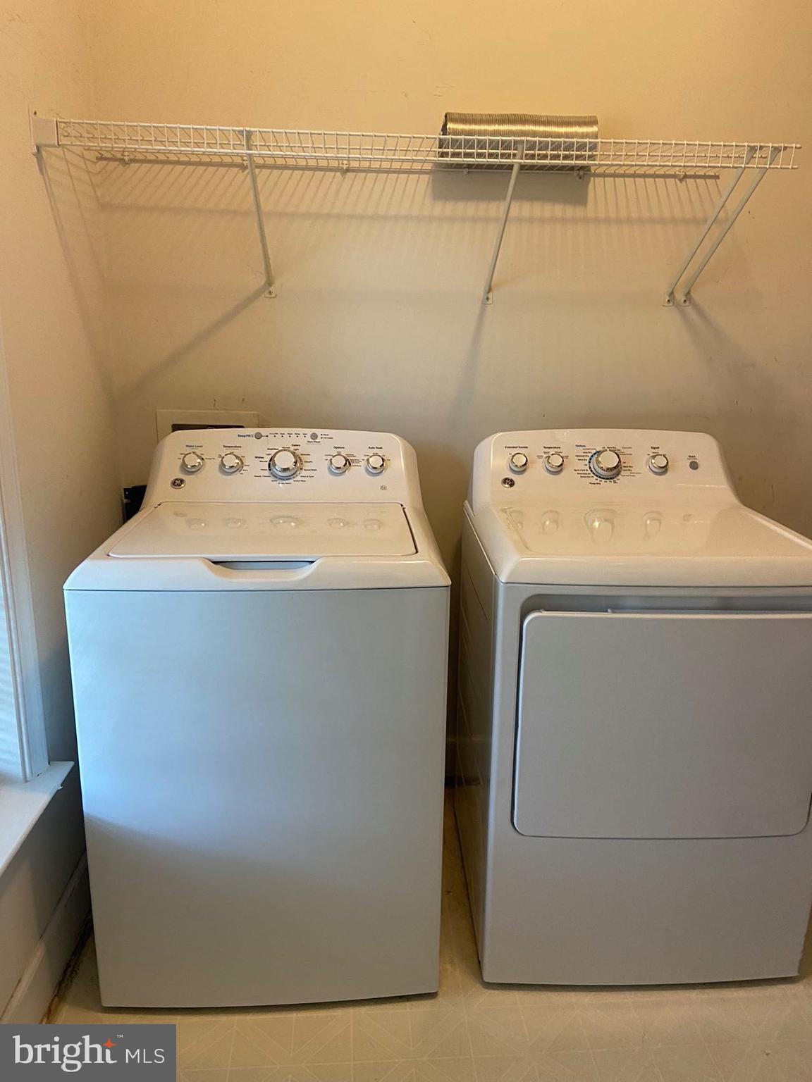 COPPERMINE CROSSING - Residential Lease