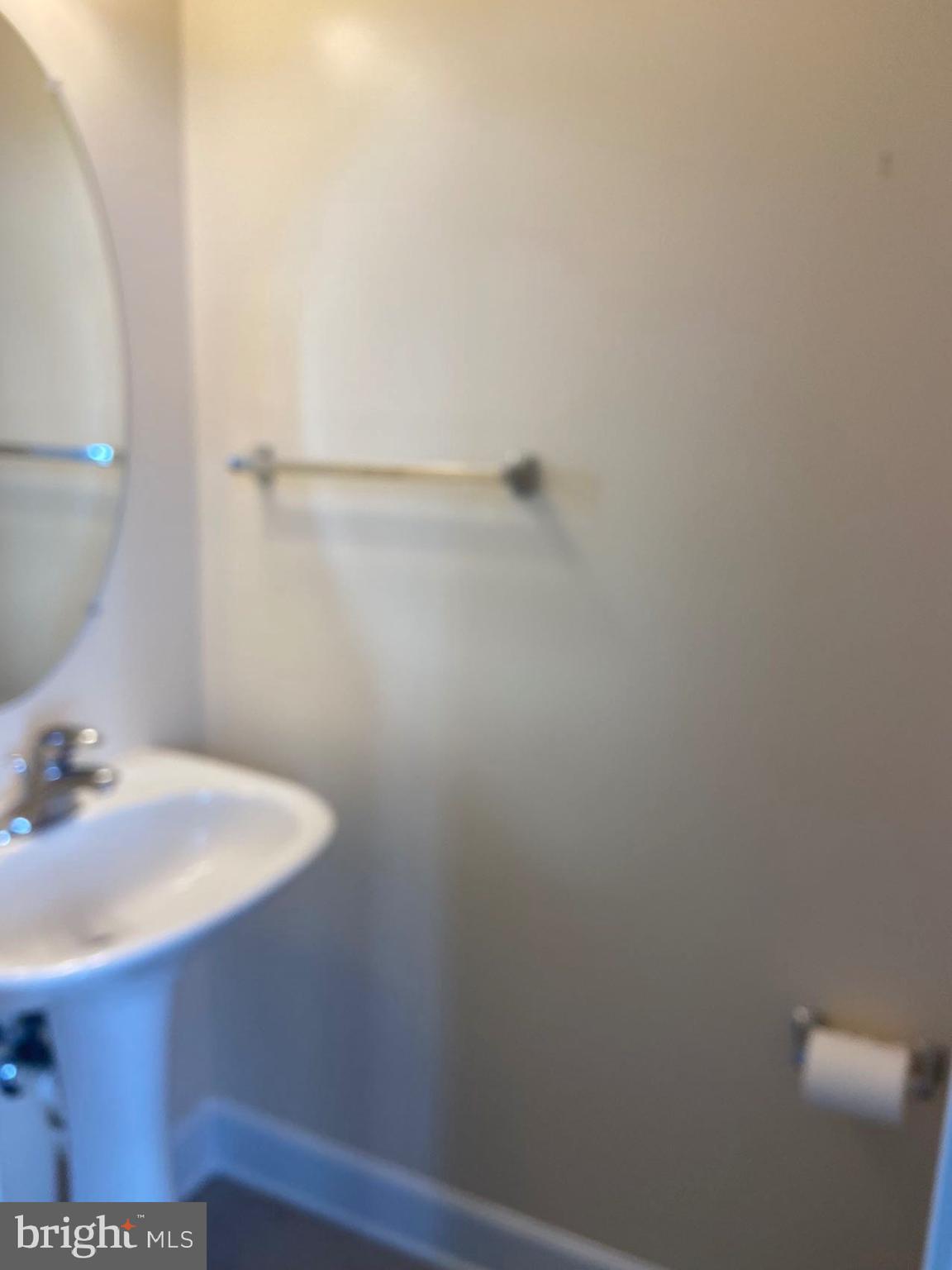 COPPERMINE CROSSING - Residential Lease