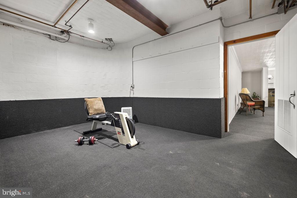 LONGVIEW ESTATES - Residential