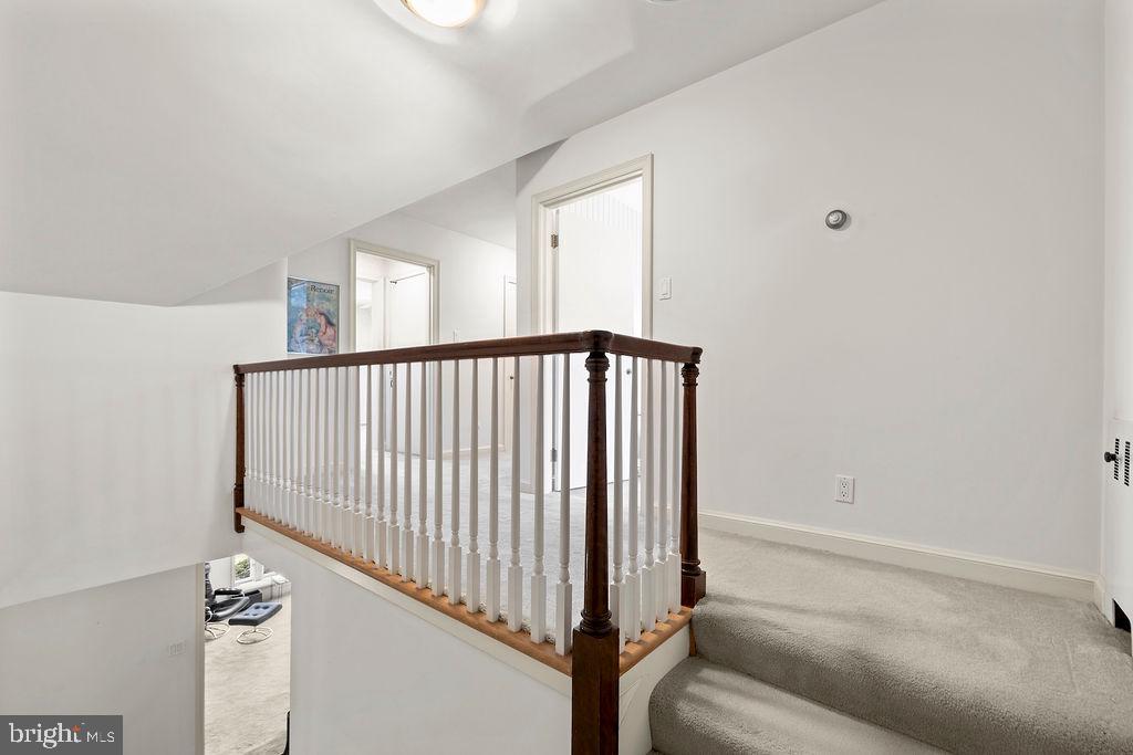 LONGVIEW ESTATES - Residential