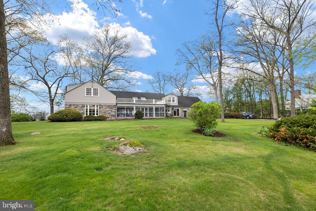 LONGVIEW ESTATES - Residential