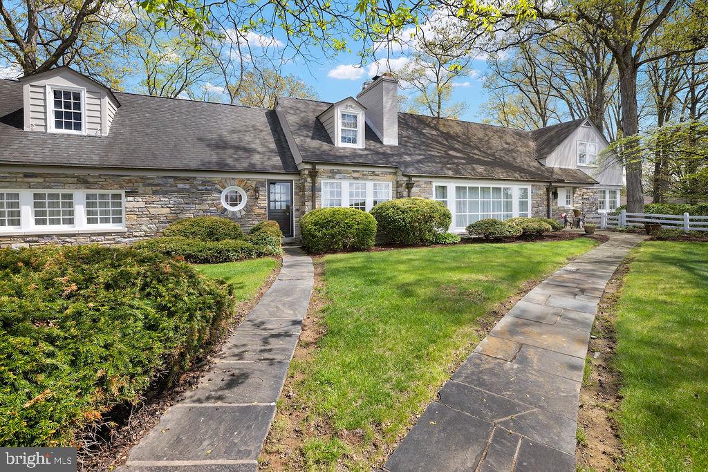 LONGVIEW ESTATES - Residential