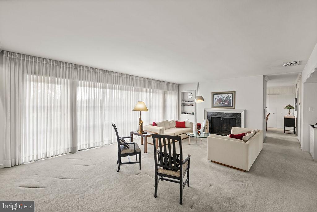 LONGVIEW ESTATES - Residential