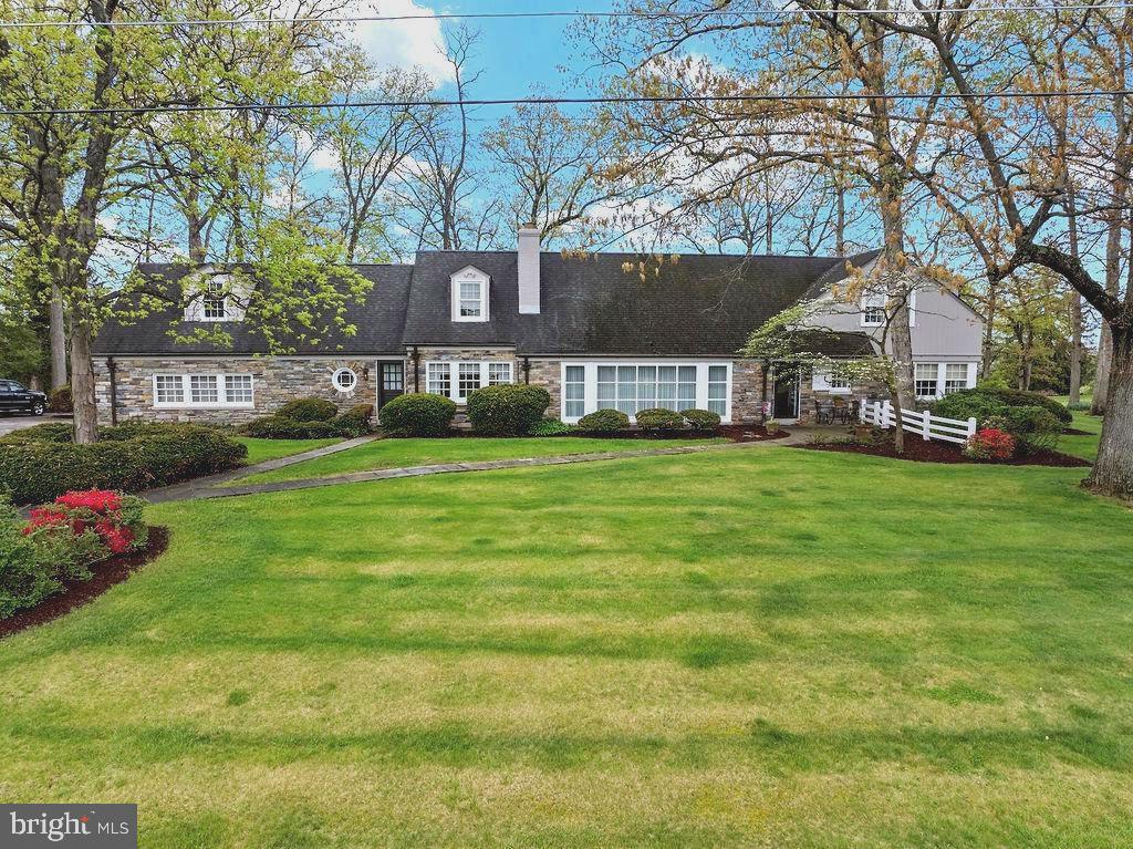 LONGVIEW ESTATES - Residential