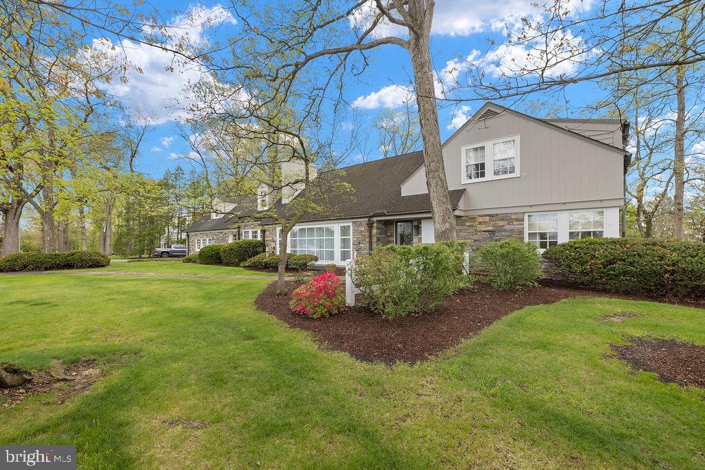 LONGVIEW ESTATES - Residential