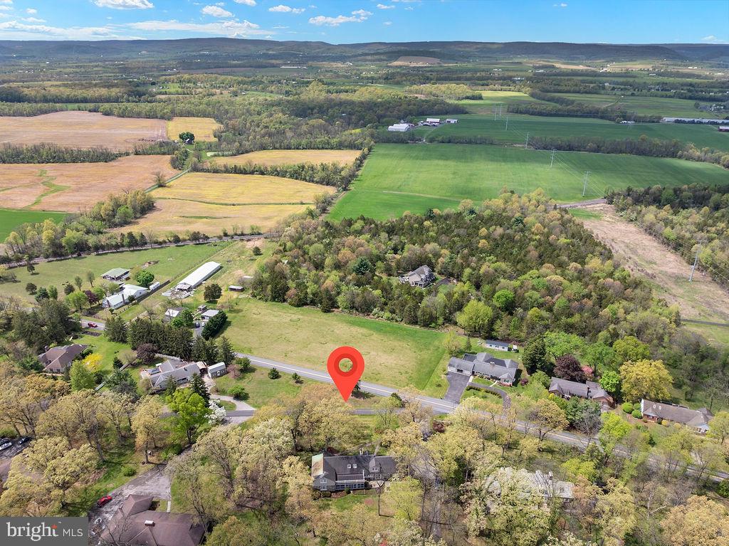 LONGVIEW ESTATES - Residential