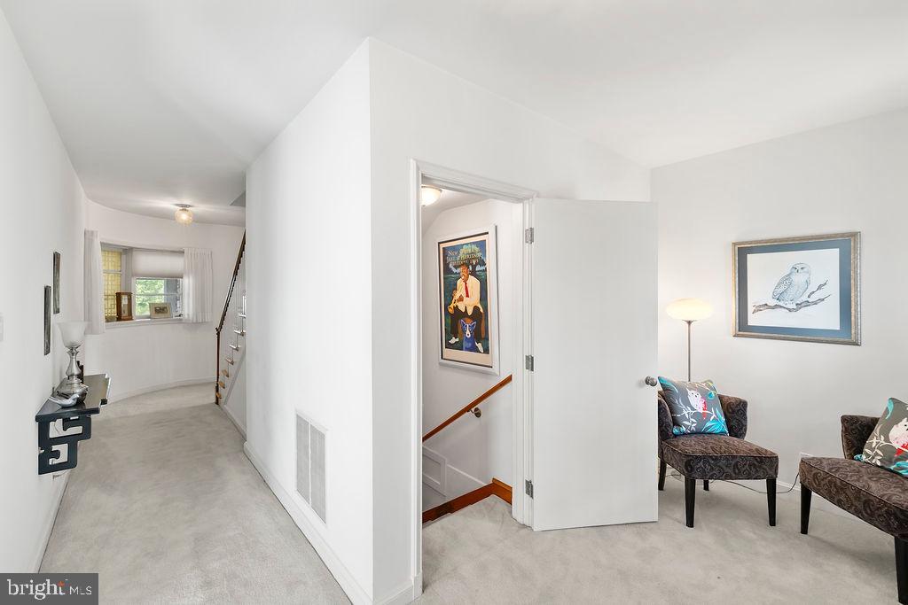 LONGVIEW ESTATES - Residential