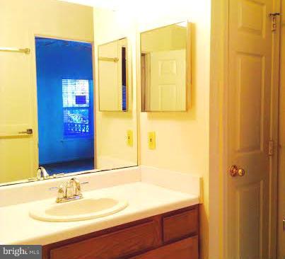 OAK PARK - Residential Lease