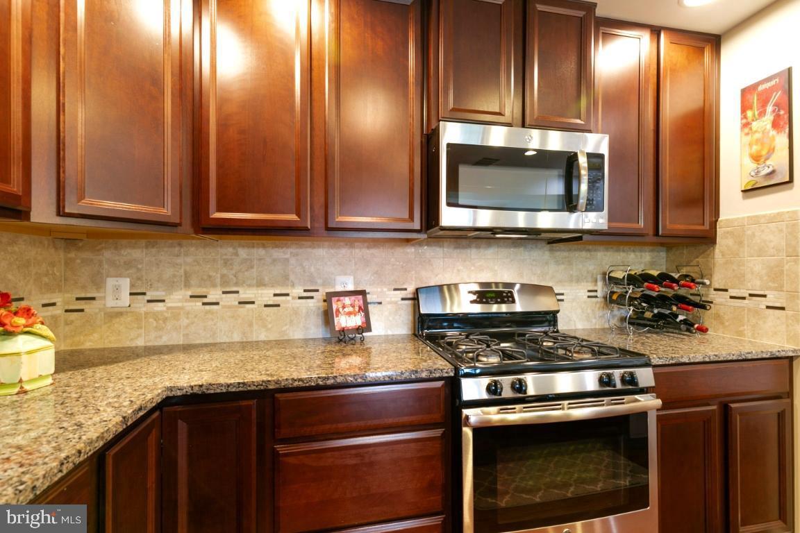 MORLEY CORNER - Residential Lease