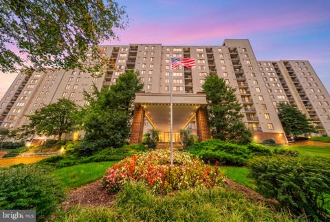 Photo of 6300 Stevenson Avenue #414, ALEXANDRIA, VA 22304 (MLS # VAAX2067338)