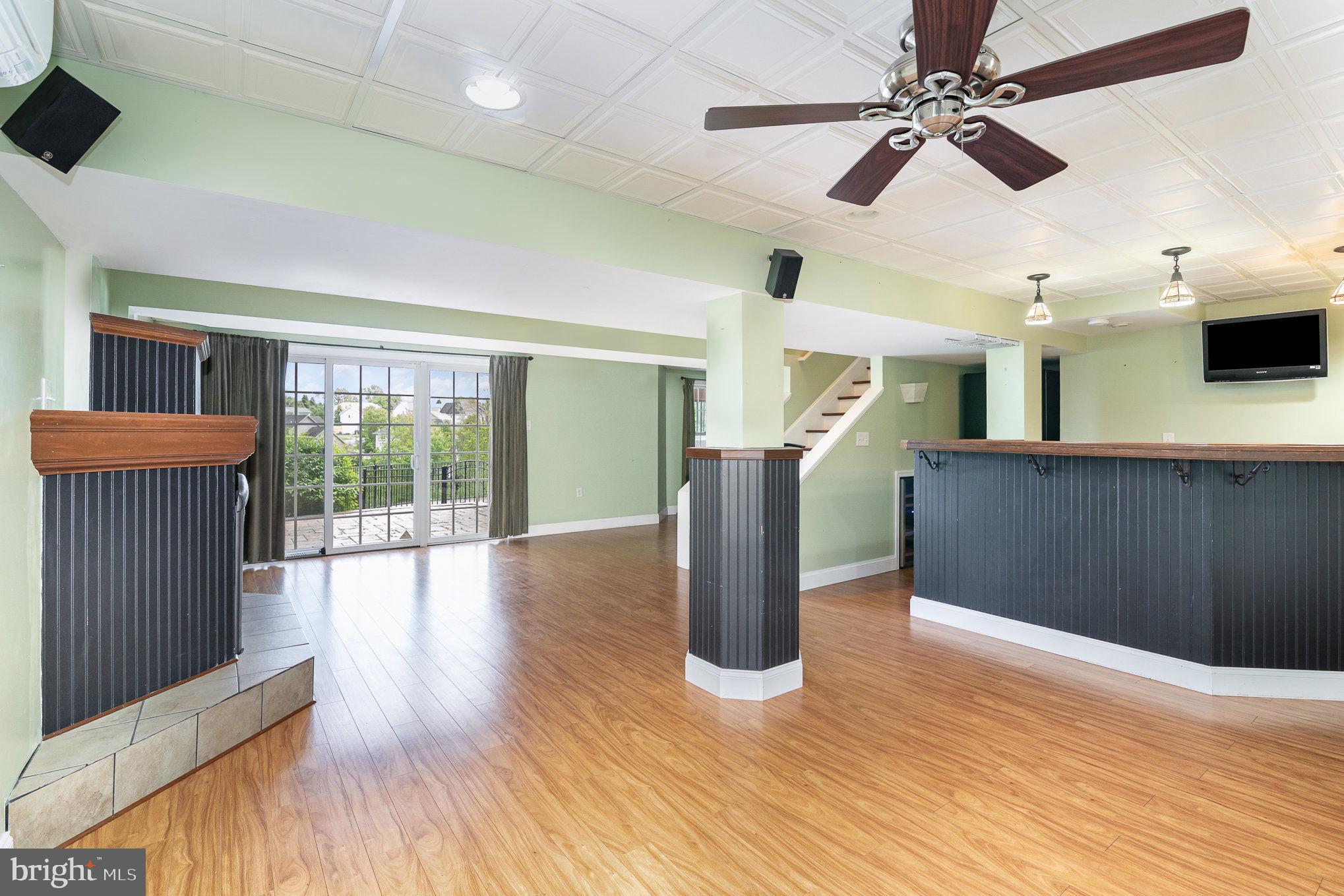 FAIRWINDS - Residential