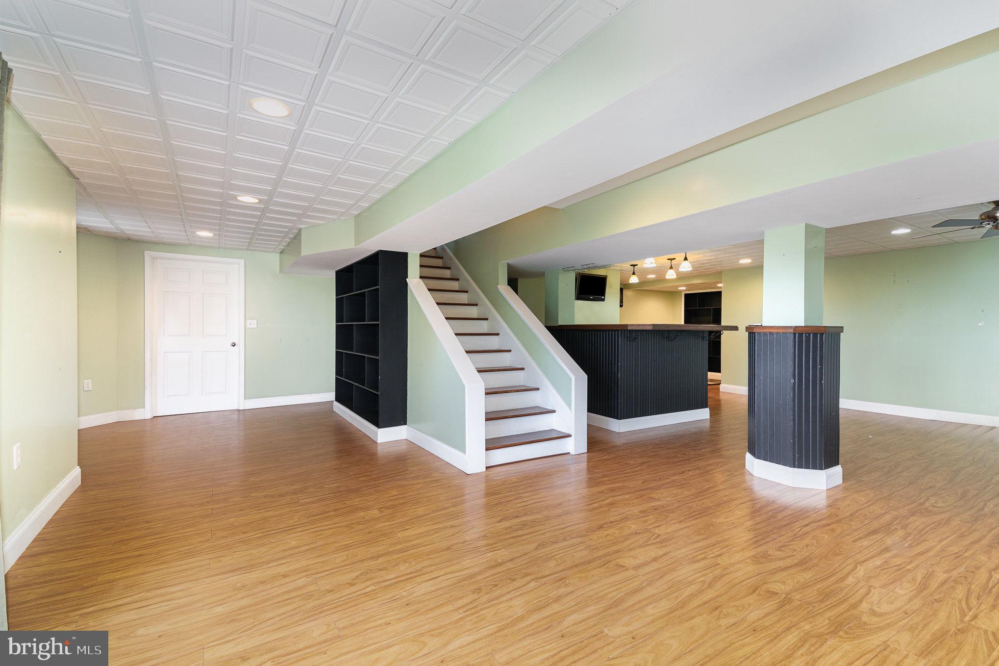 FAIRWINDS - Residential