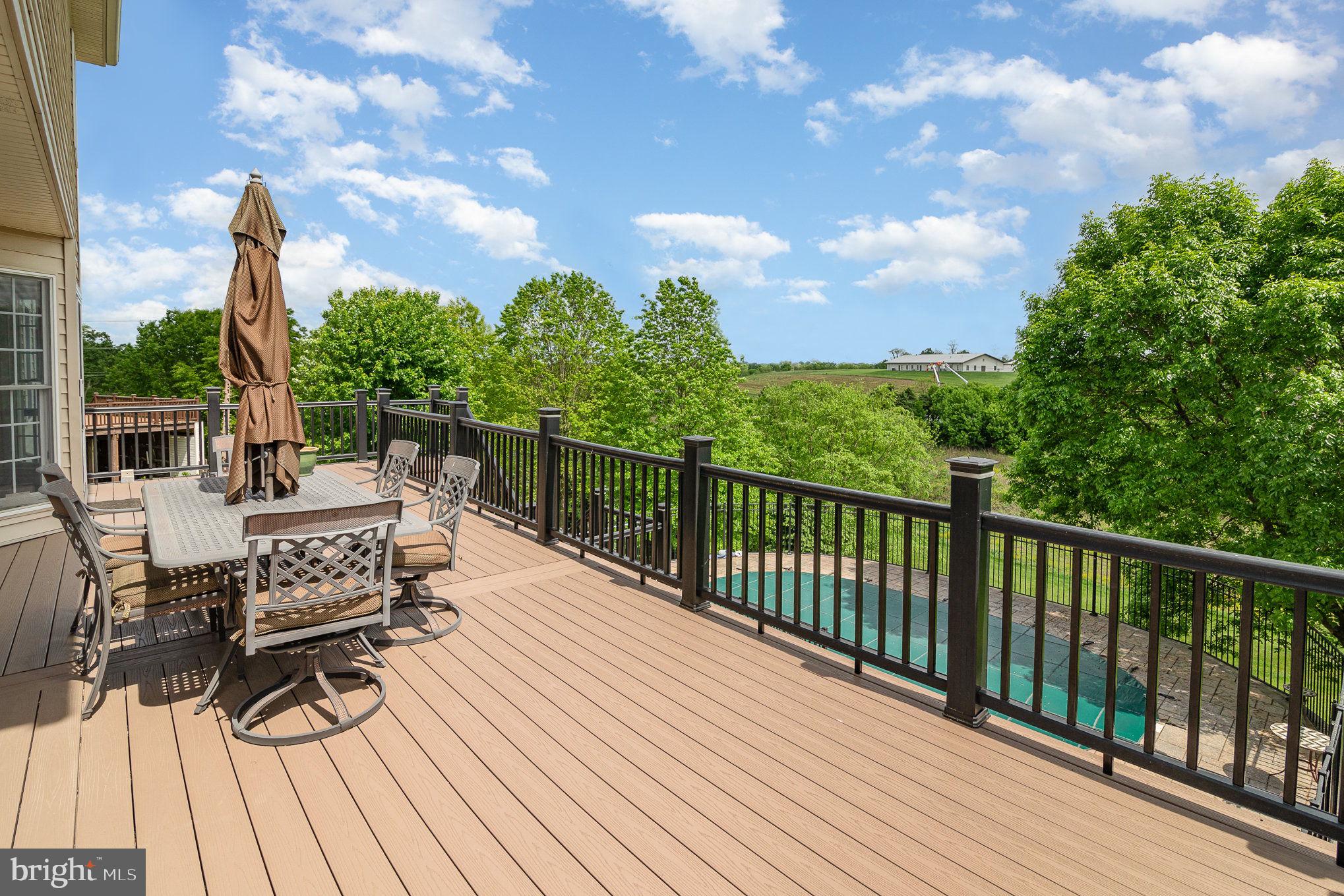 FAIRWINDS - Residential