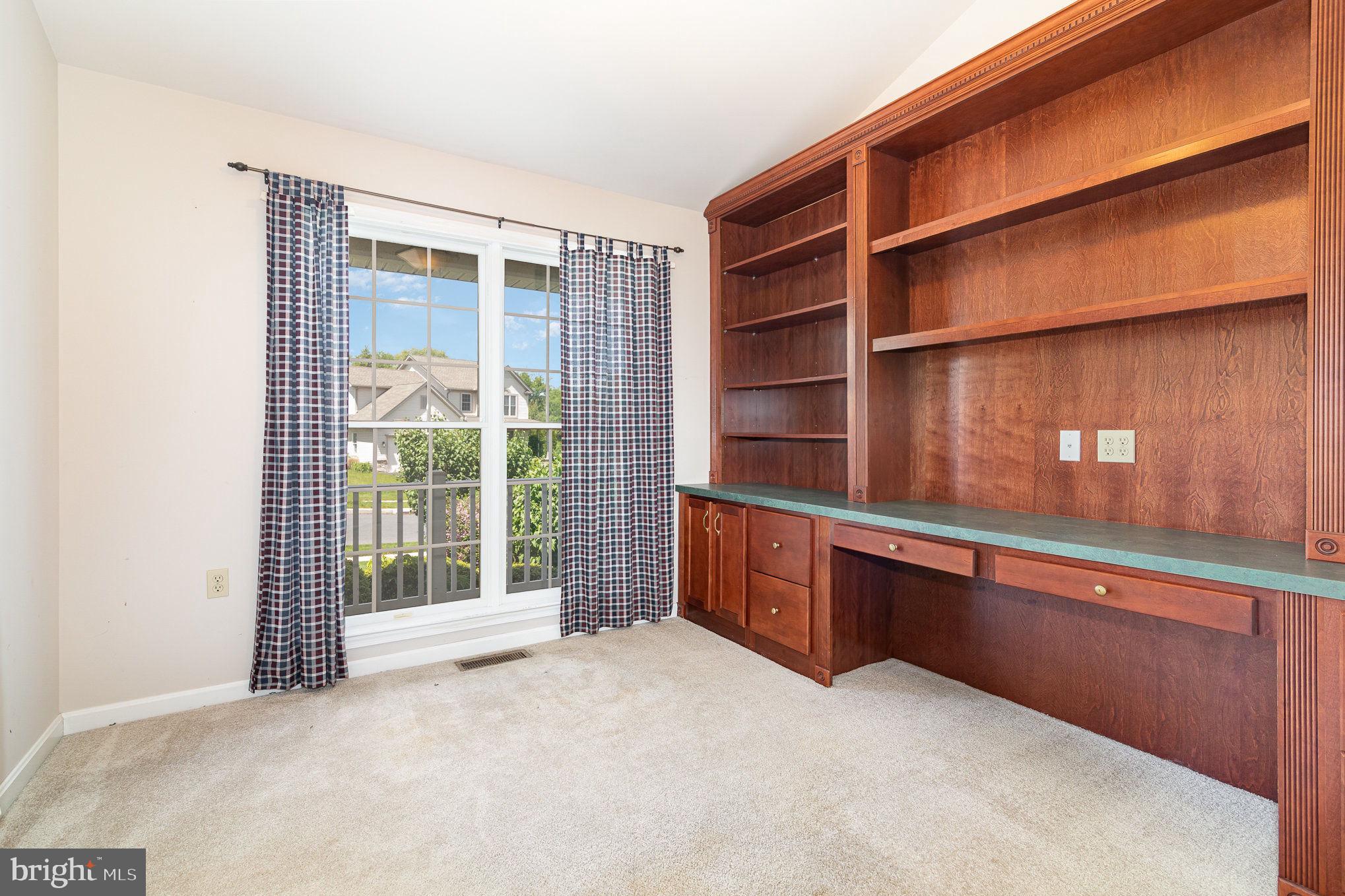 FAIRWINDS - Residential