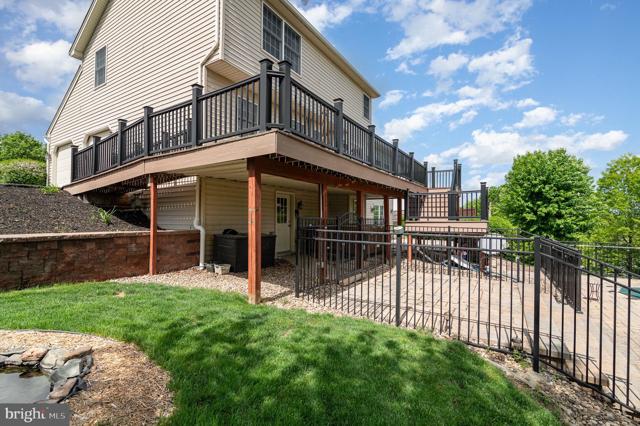 FAIRWINDS - Residential