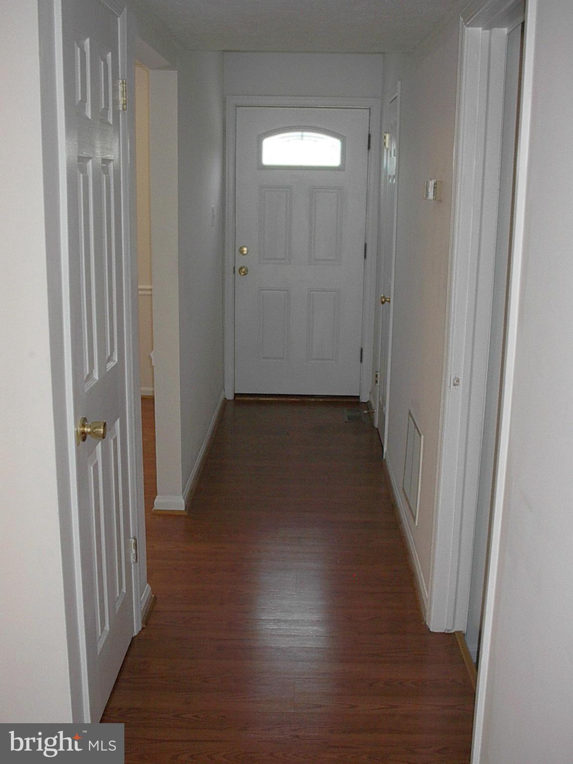 CRESTWOOD VILLAGE - Residential Lease