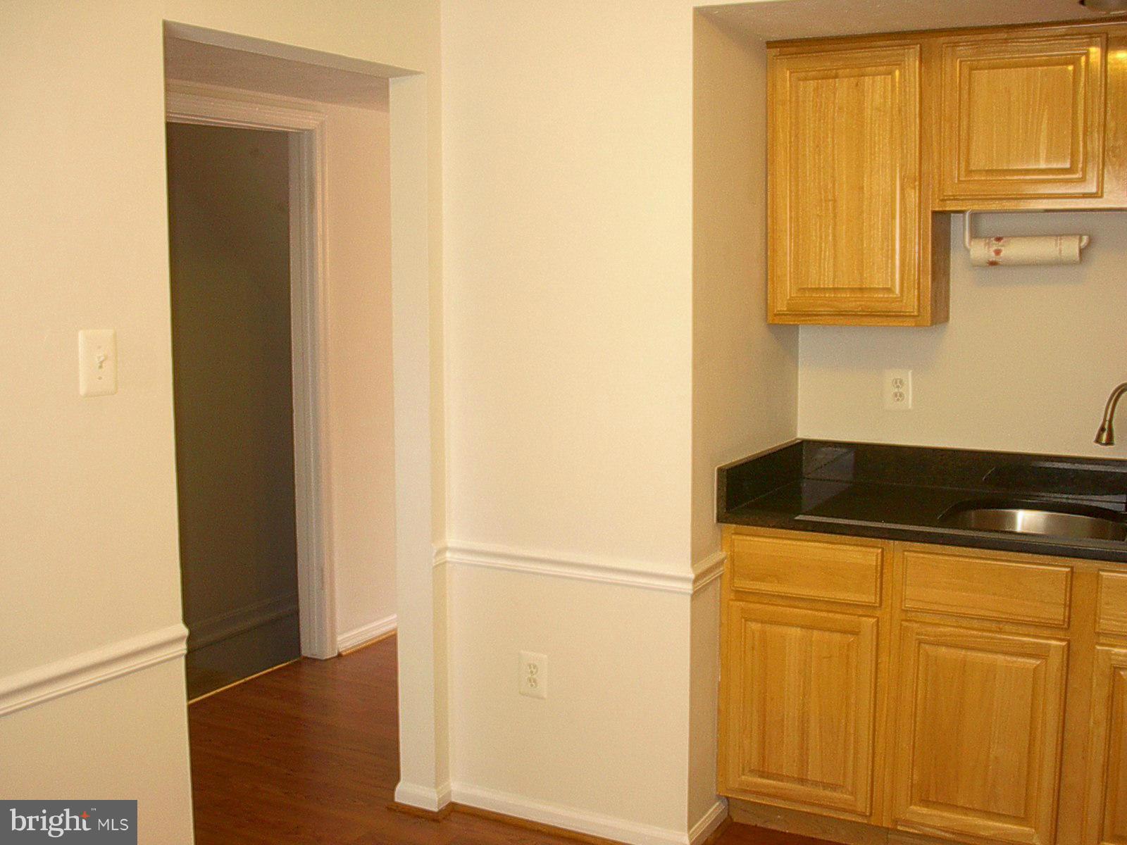 CRESTWOOD VILLAGE - Residential Lease