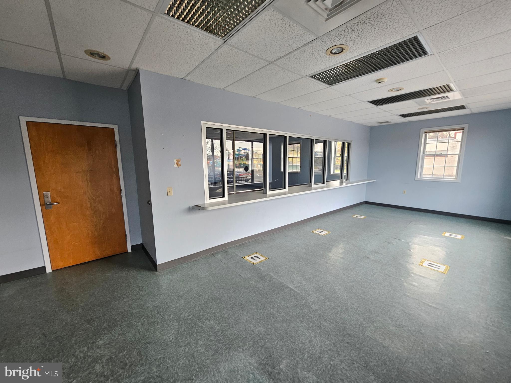 3404 HAMILTON BOULEVARD