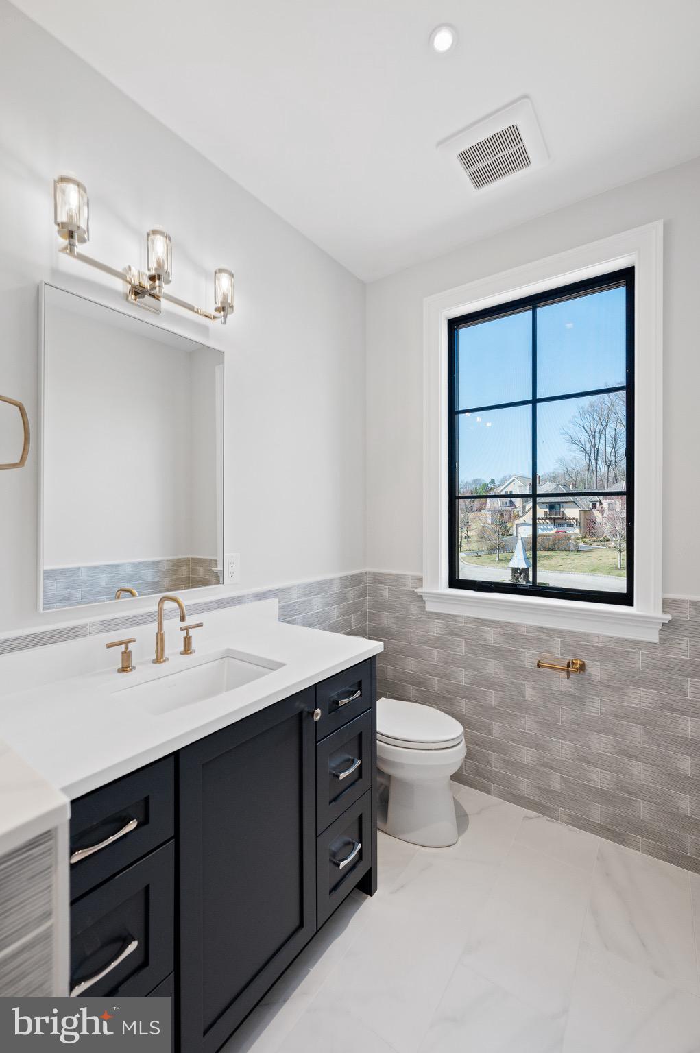 THE THICKET - Residential