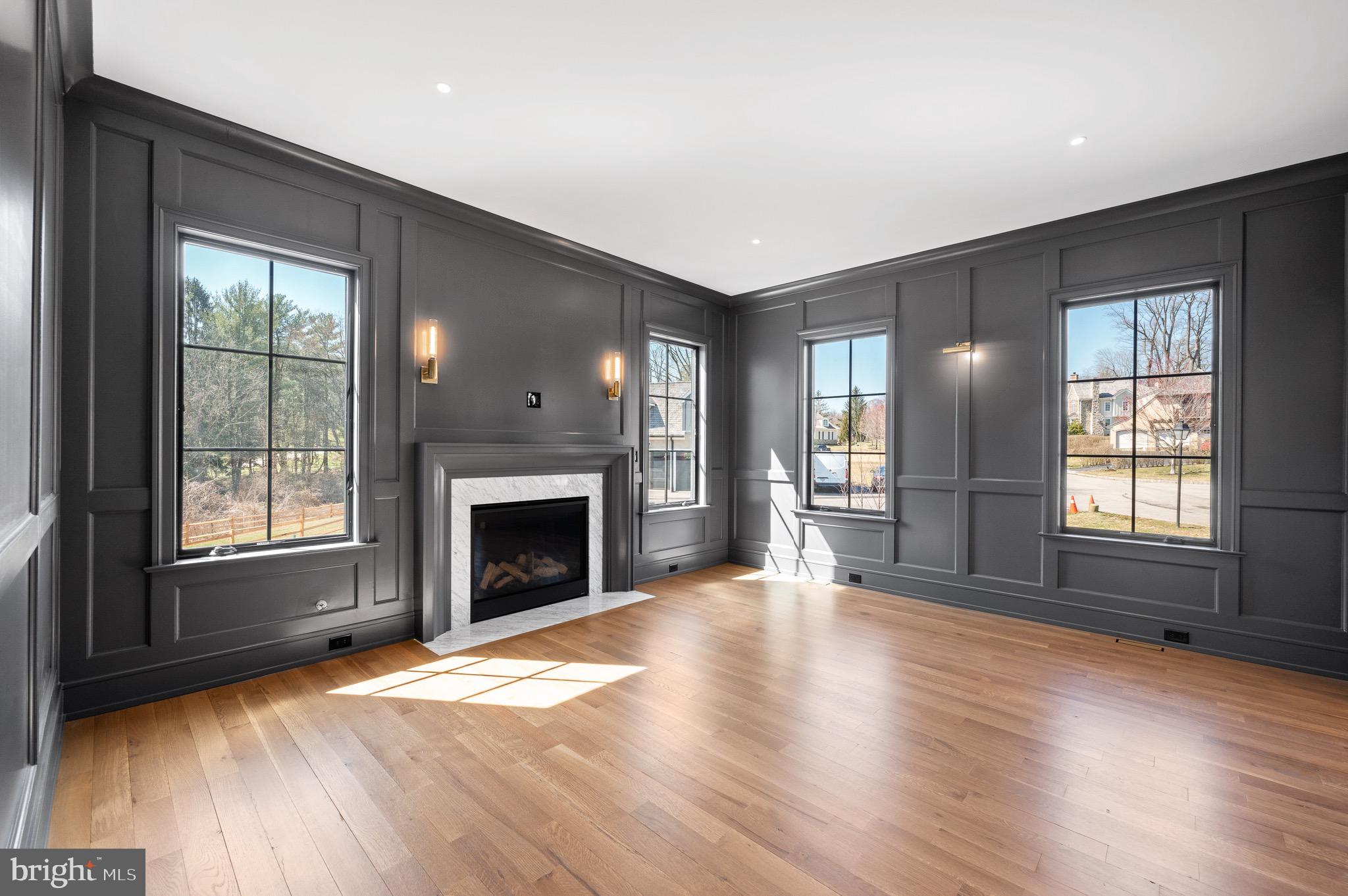 THE THICKET - Residential