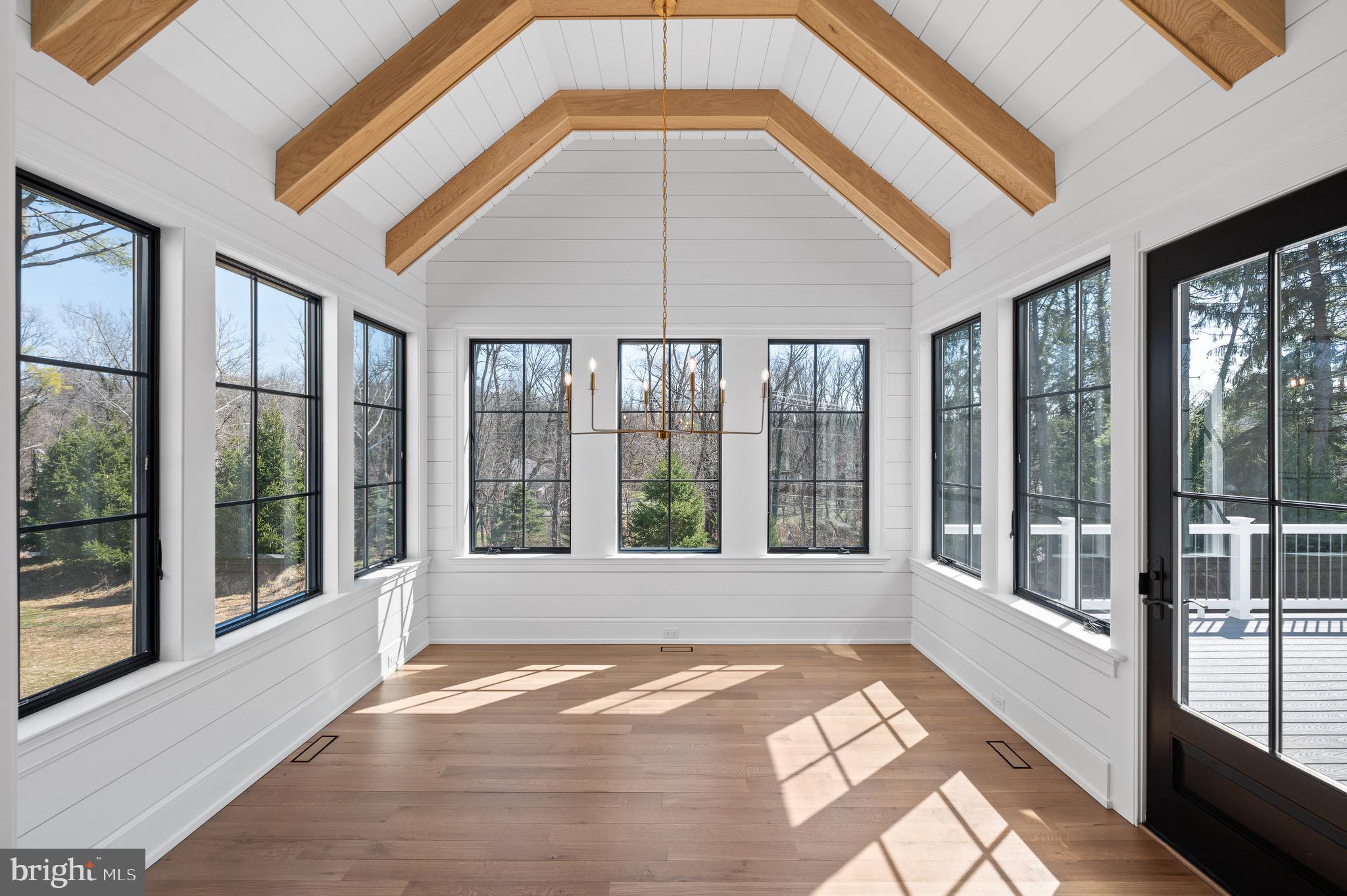 THE THICKET - Residential