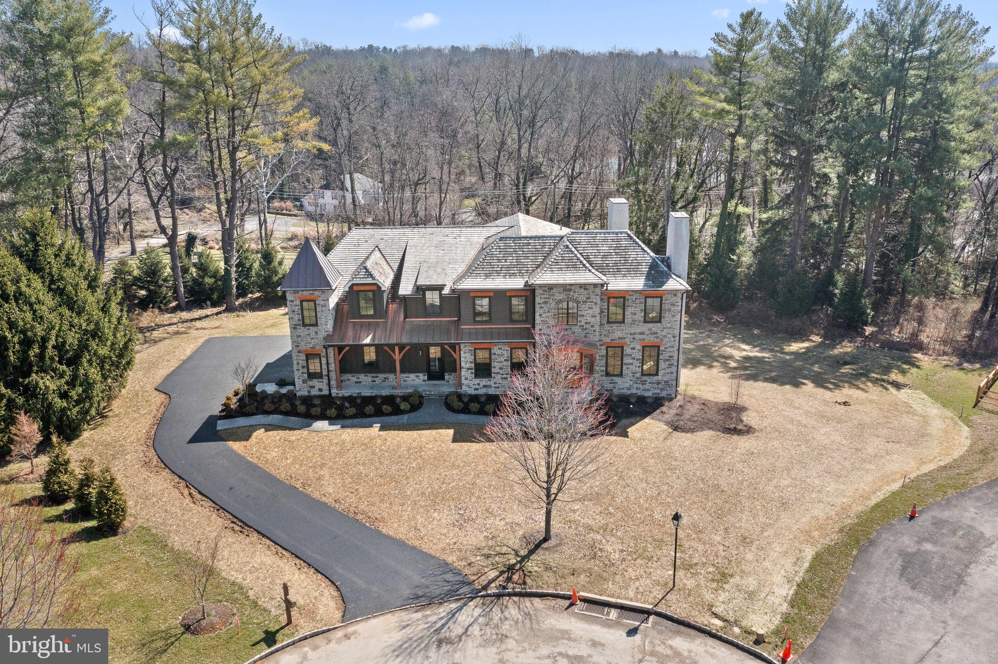 THE THICKET - Residential