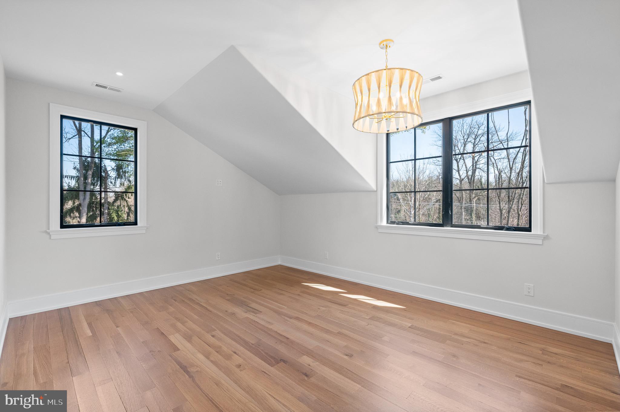 THE THICKET - Residential