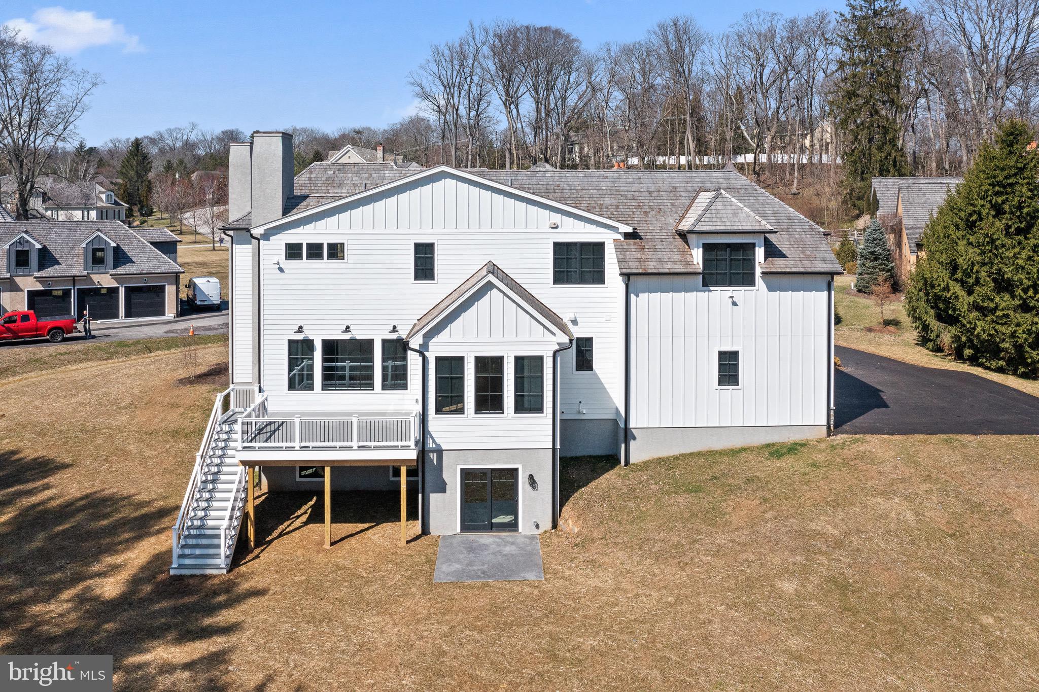 THE THICKET - Residential