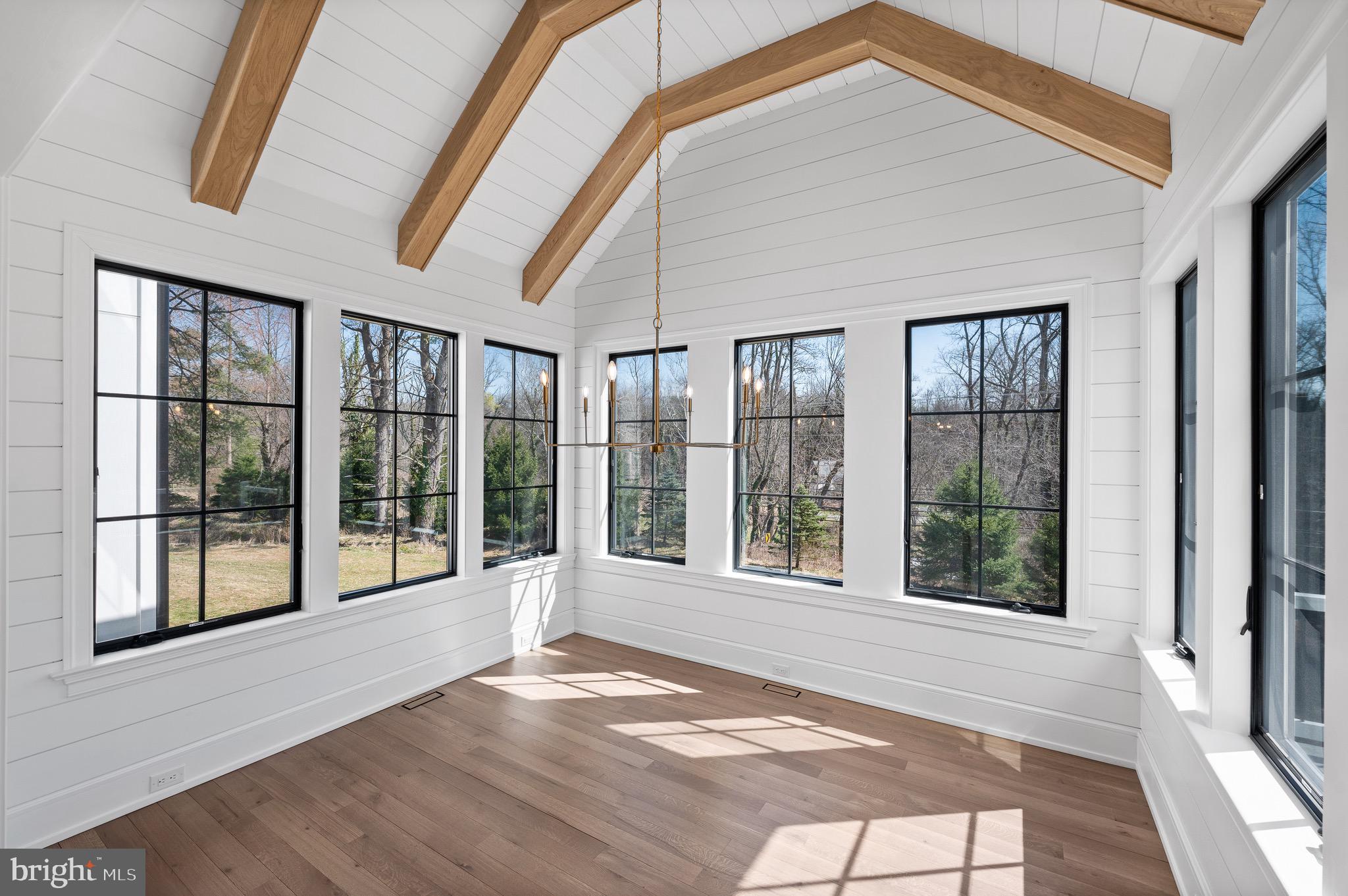 THE THICKET - Residential