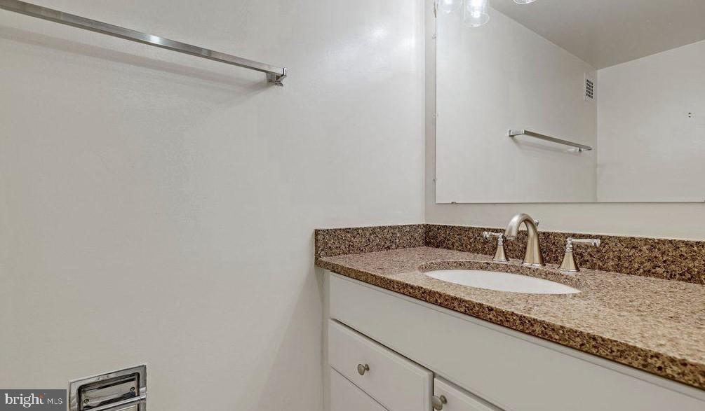 WILLOUGHBY OF CHEVY CHASE - Residential Lease