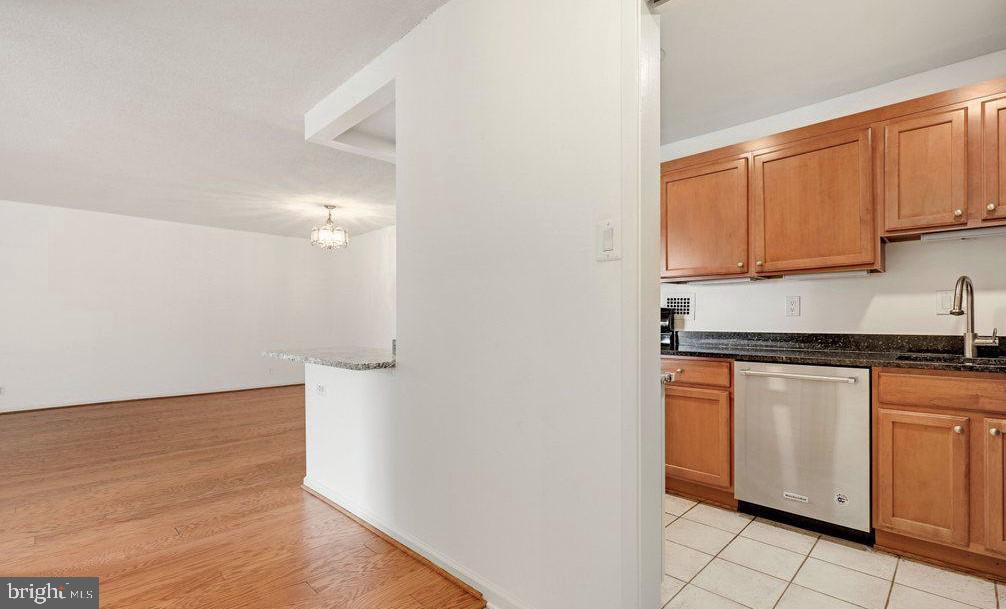 WILLOUGHBY OF CHEVY CHASE - Residential Lease