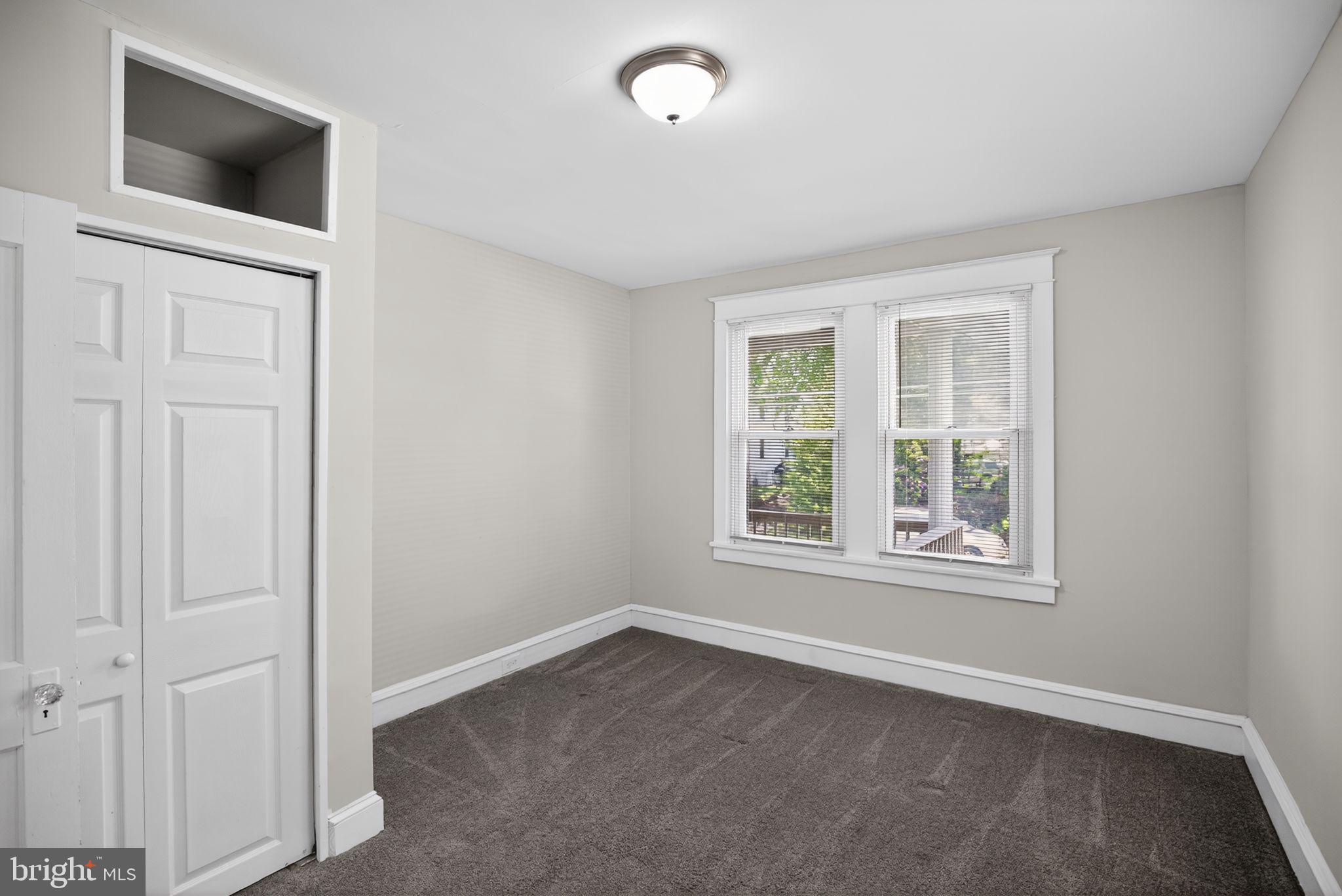 GLENSIDE - Residential