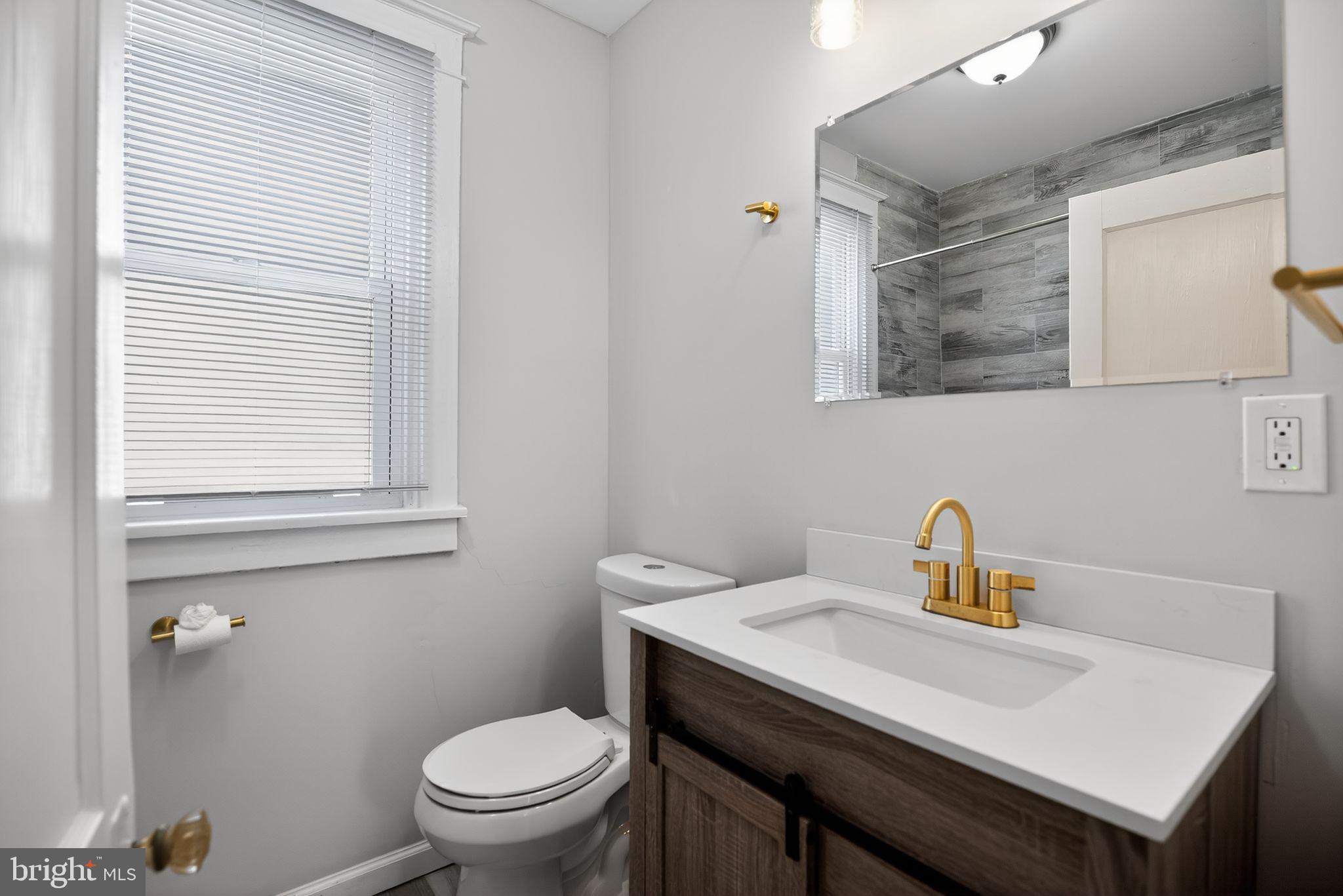 GLENSIDE - Residential