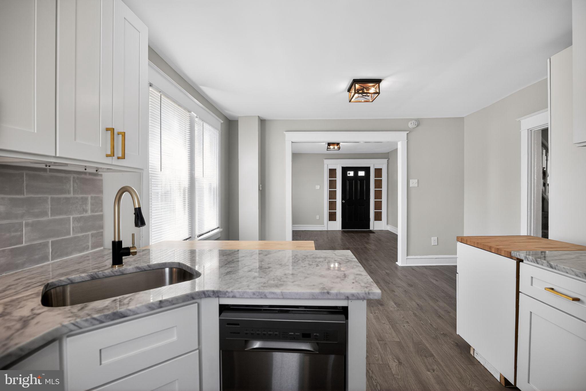 GLENSIDE - Residential