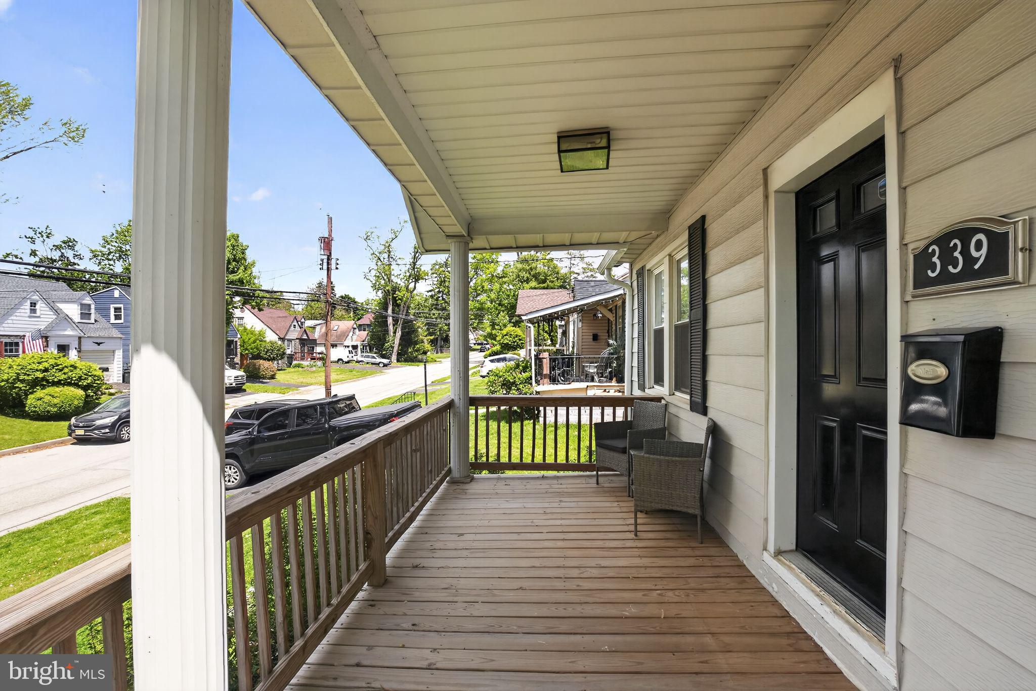 GLENSIDE - Residential