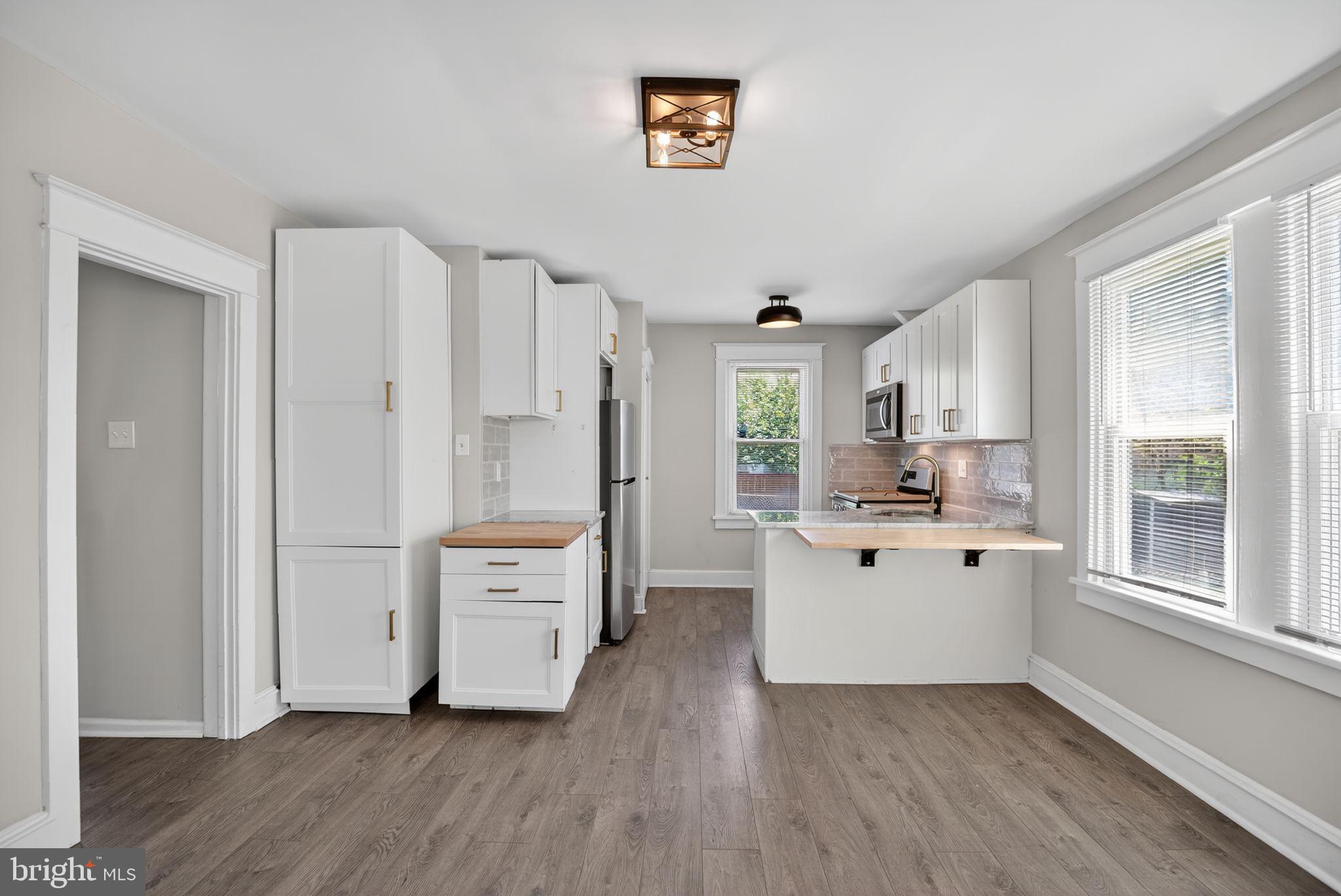 GLENSIDE - Residential