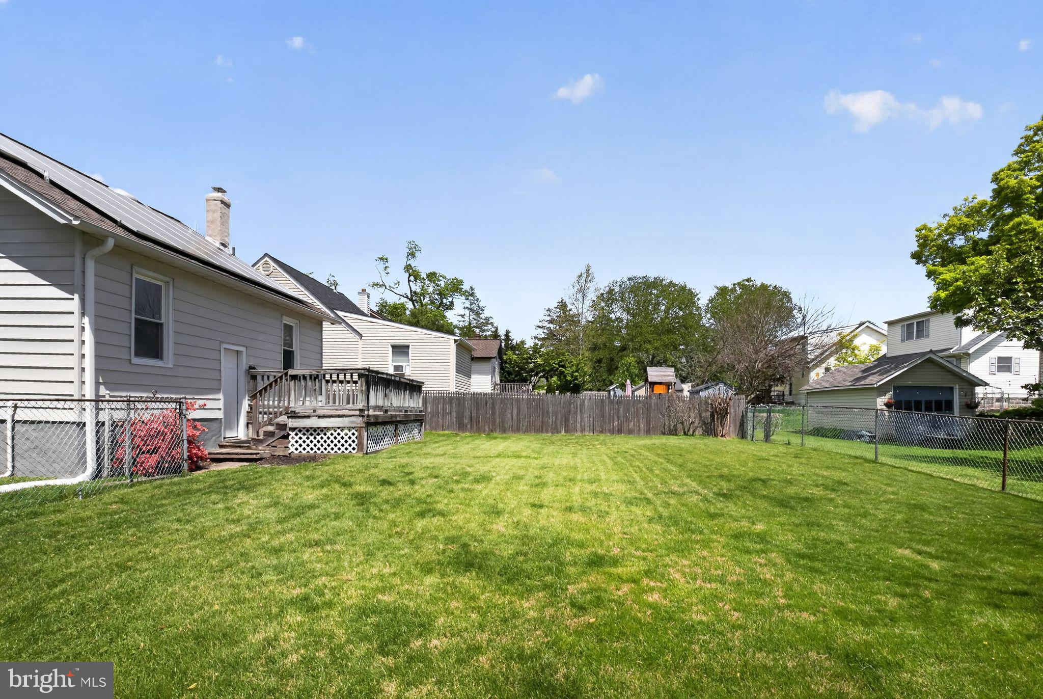 GLENSIDE - Residential