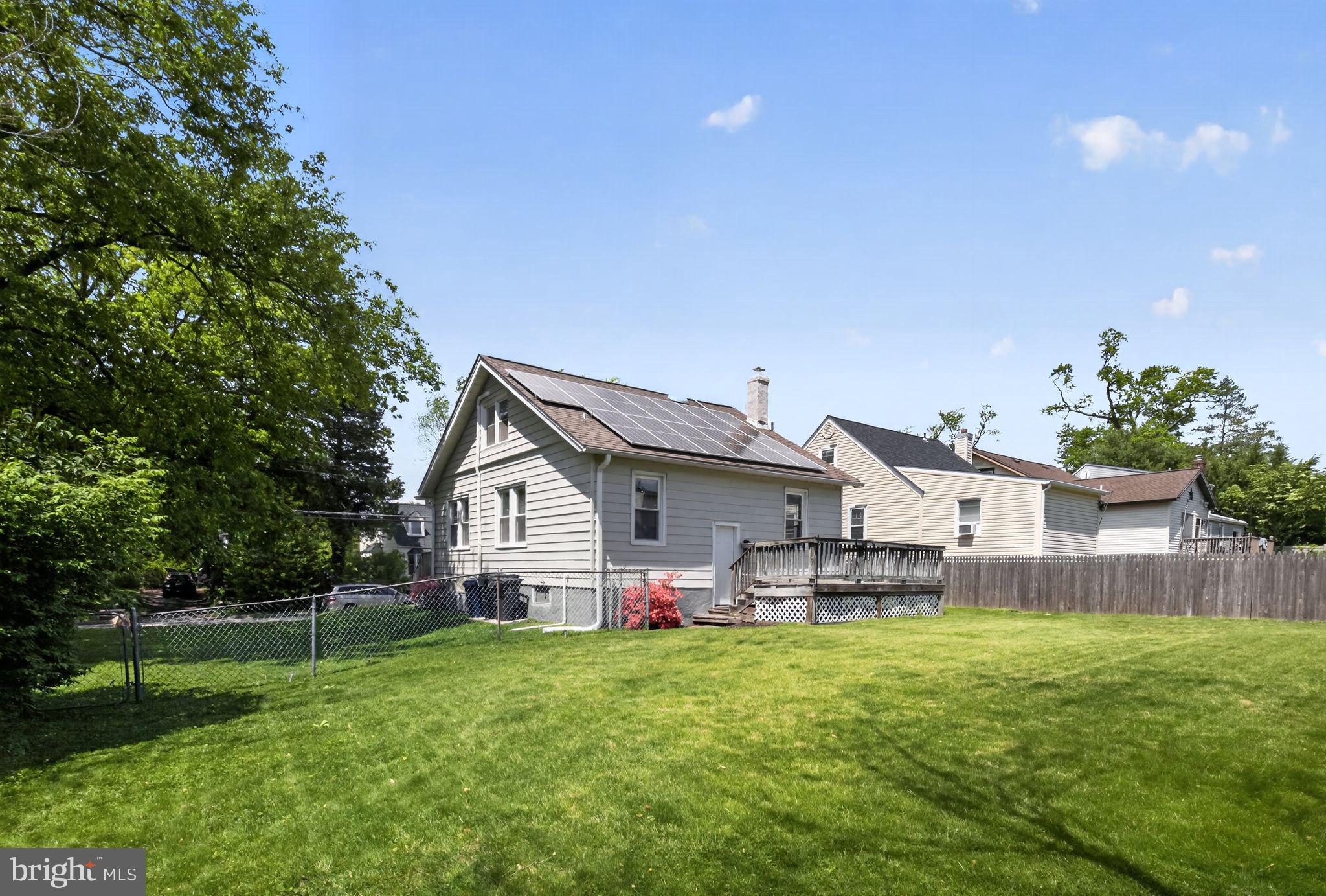 GLENSIDE - Residential