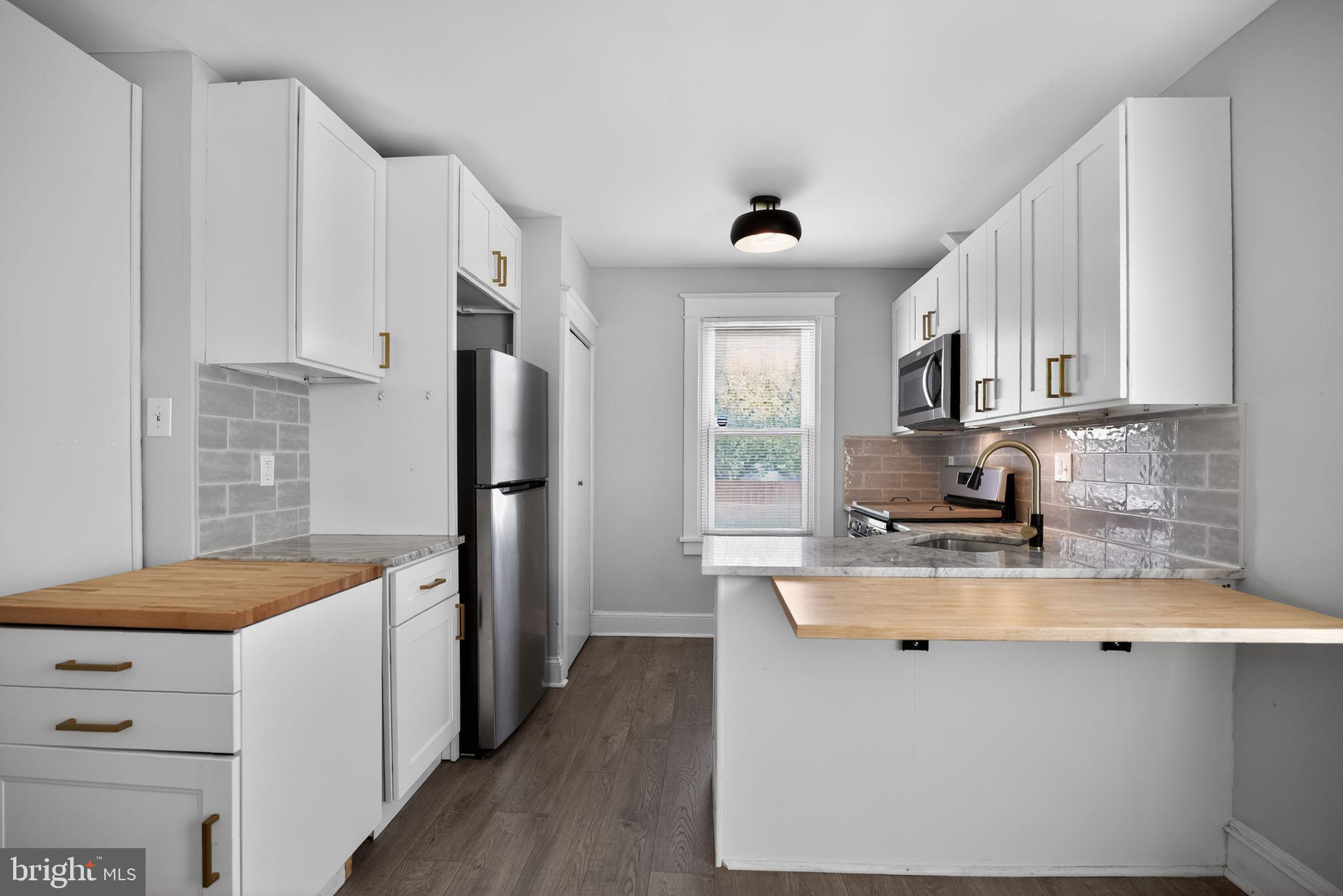 GLENSIDE - Residential