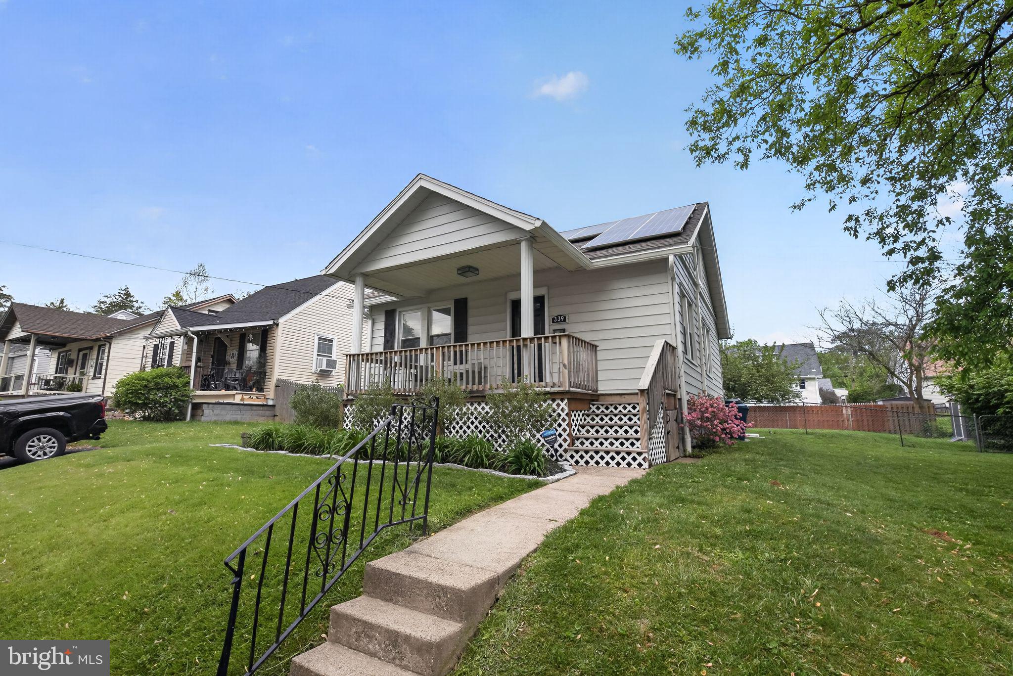 GLENSIDE - Residential