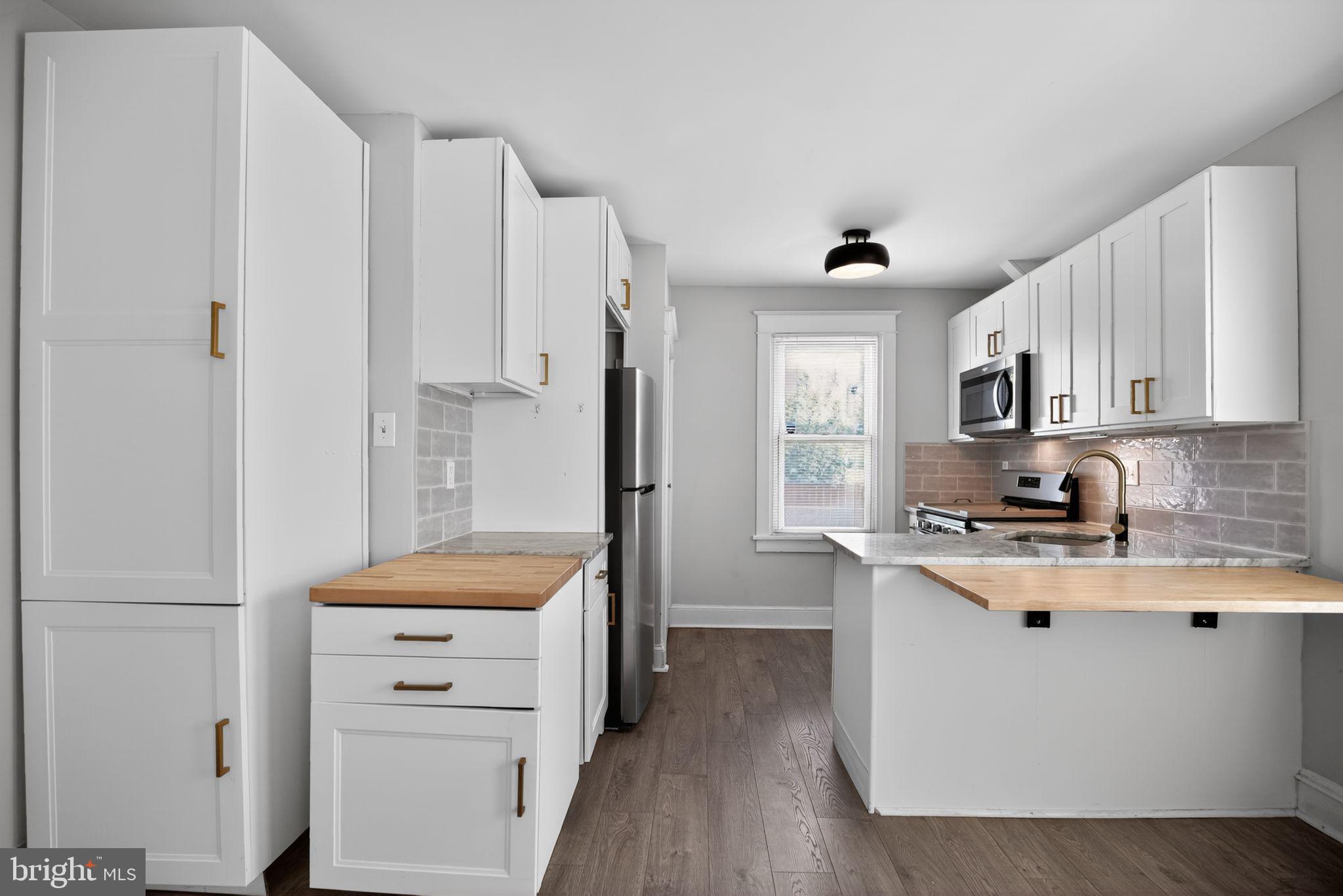 GLENSIDE - Residential