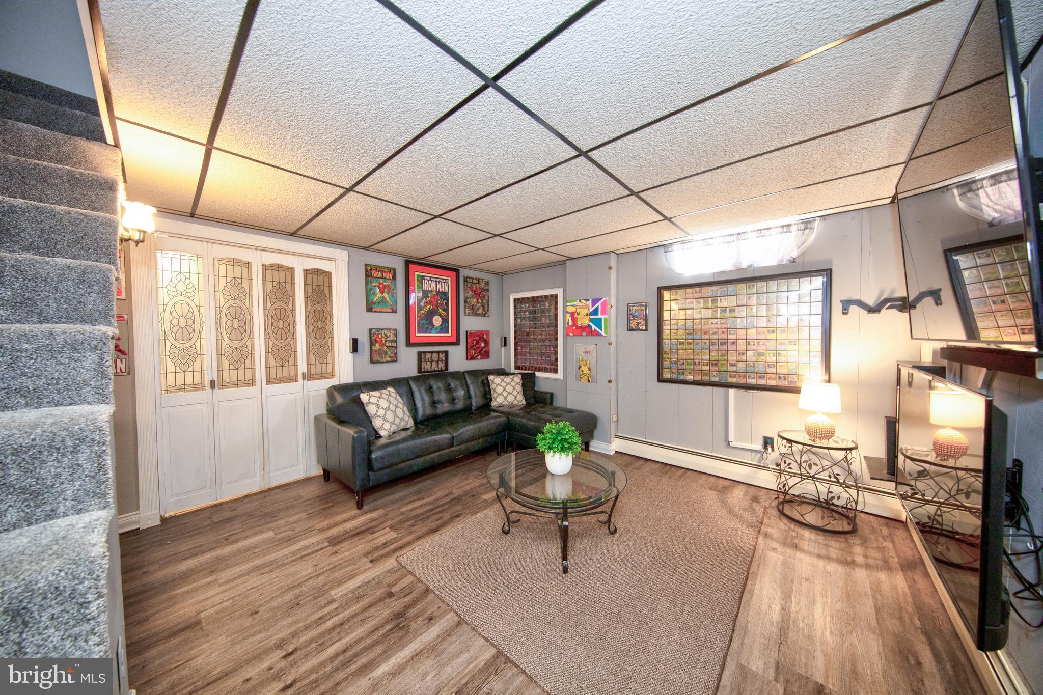 LOU HAR TERRACE - Residential