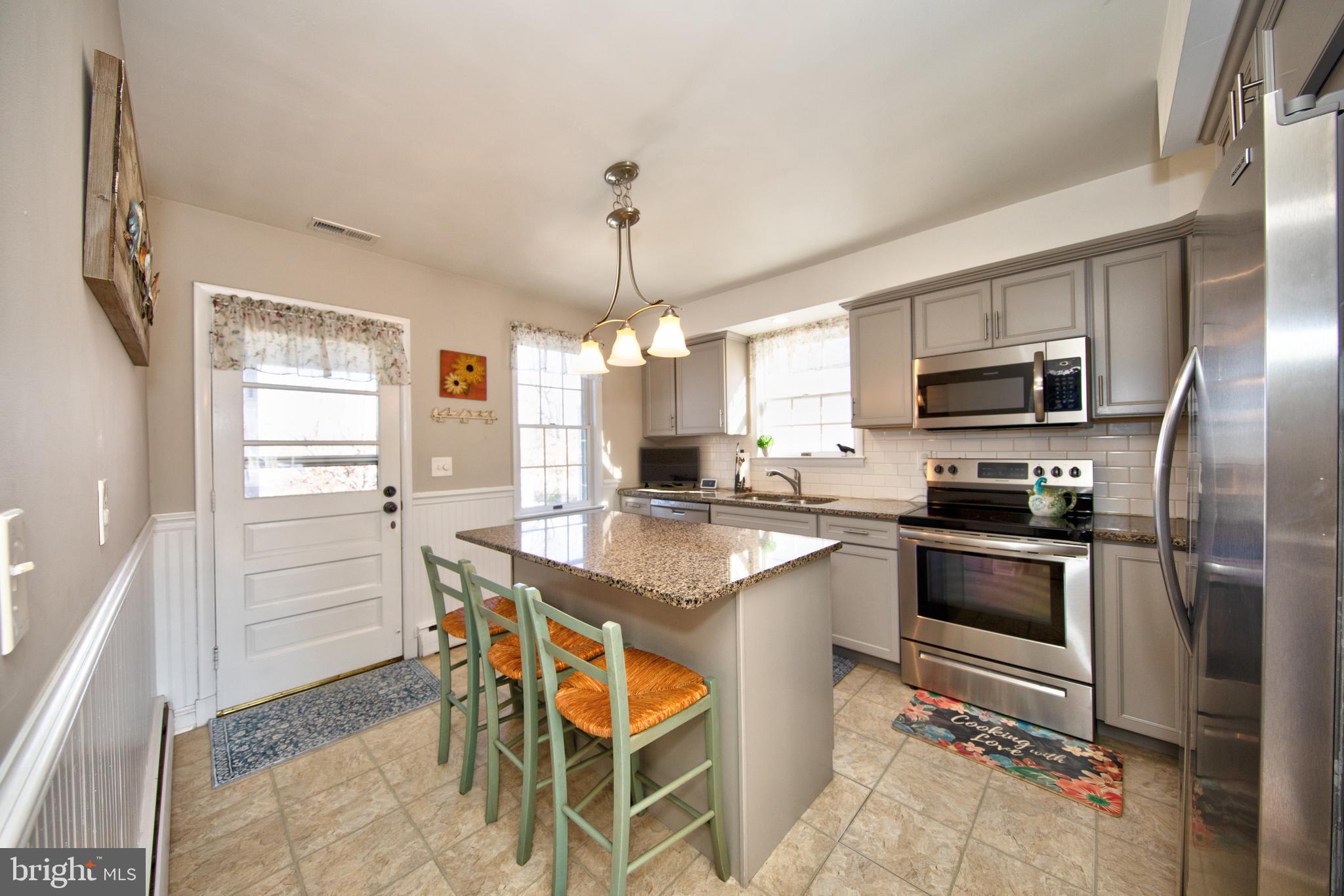 LOU HAR TERRACE - Residential