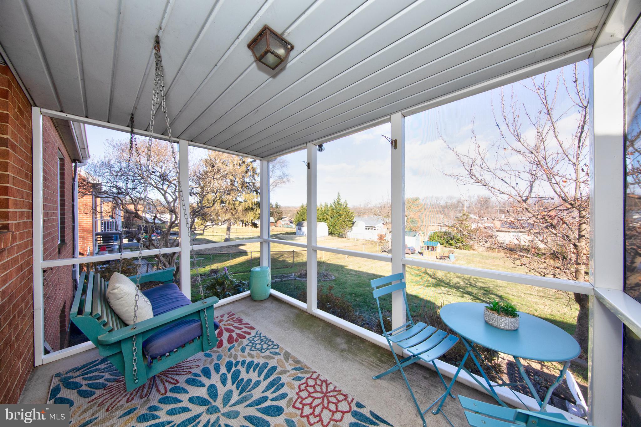 LOU HAR TERRACE - Residential