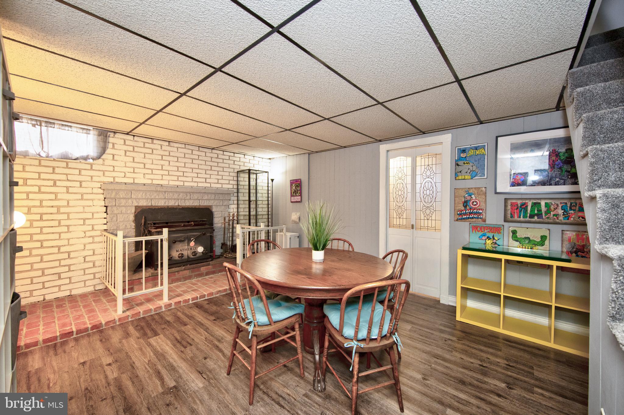 LOU HAR TERRACE - Residential